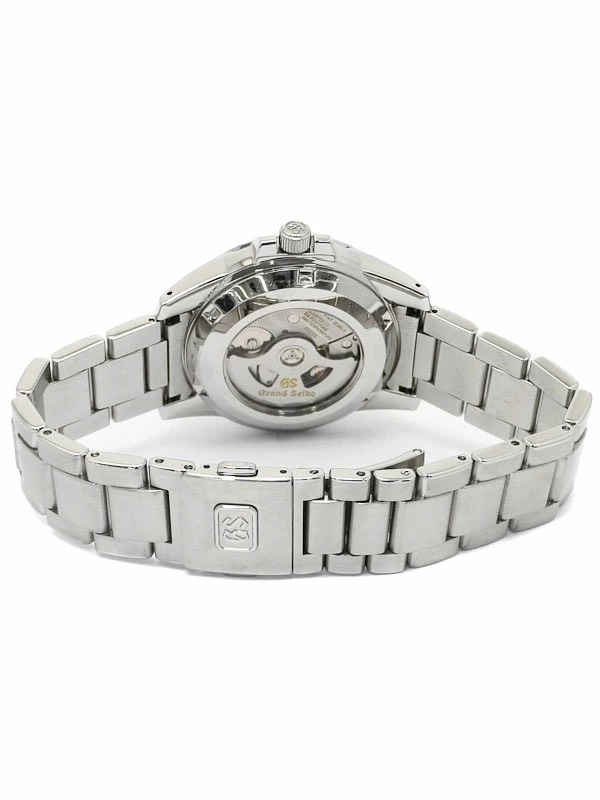 3-0c78a21b-a7fd-4eb1-8e92-3b711c5eee0d