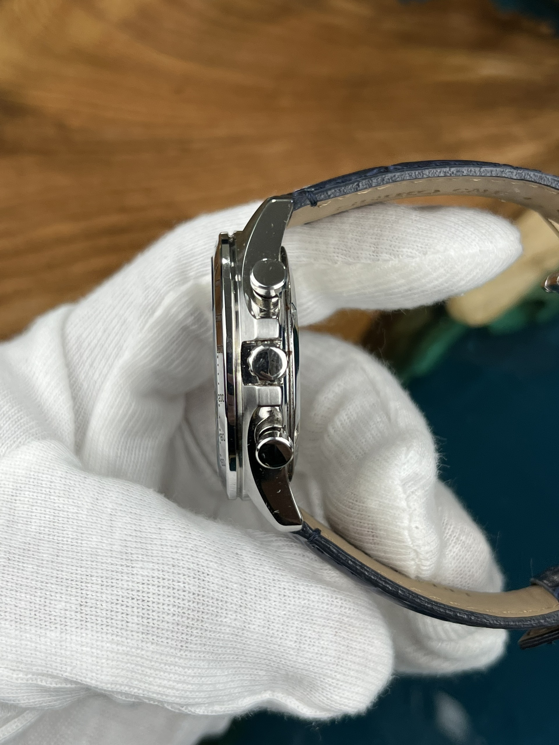 3-0fbb2d41-fefb-41c1-b907-45dc117d1d4b-0b865e03-fc14-4243-a28a-77b0f5da1137-7652275d-3827-4f90-9716-512705363c31-a2b8d212-b697-43db-a259-9d20e20f5a99-1b0a657c-e659-4b4b-bf6c-179aac2fc7f3