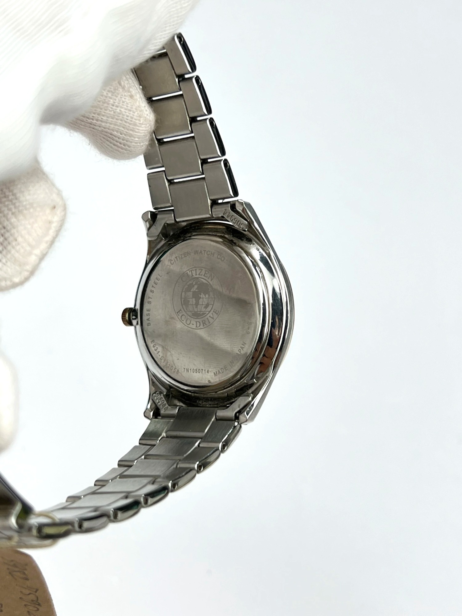 3-2632231d-9b7a-4f75-a829-910e46e3d99c