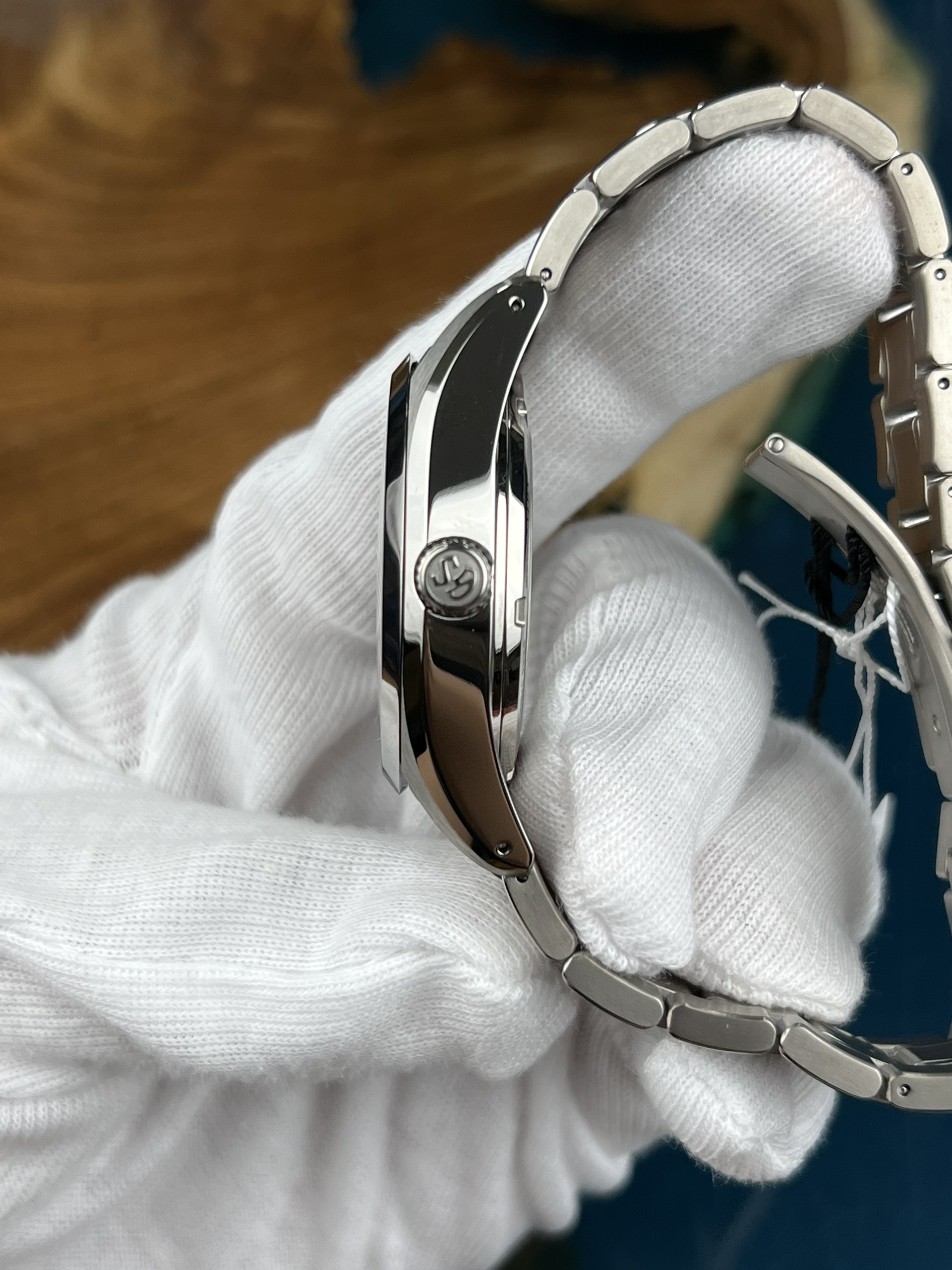 3-2da76375-f3c2-437f-a471-08284c26a492-3c38c39e-b2bb-43fc-915a-ba595e144b15