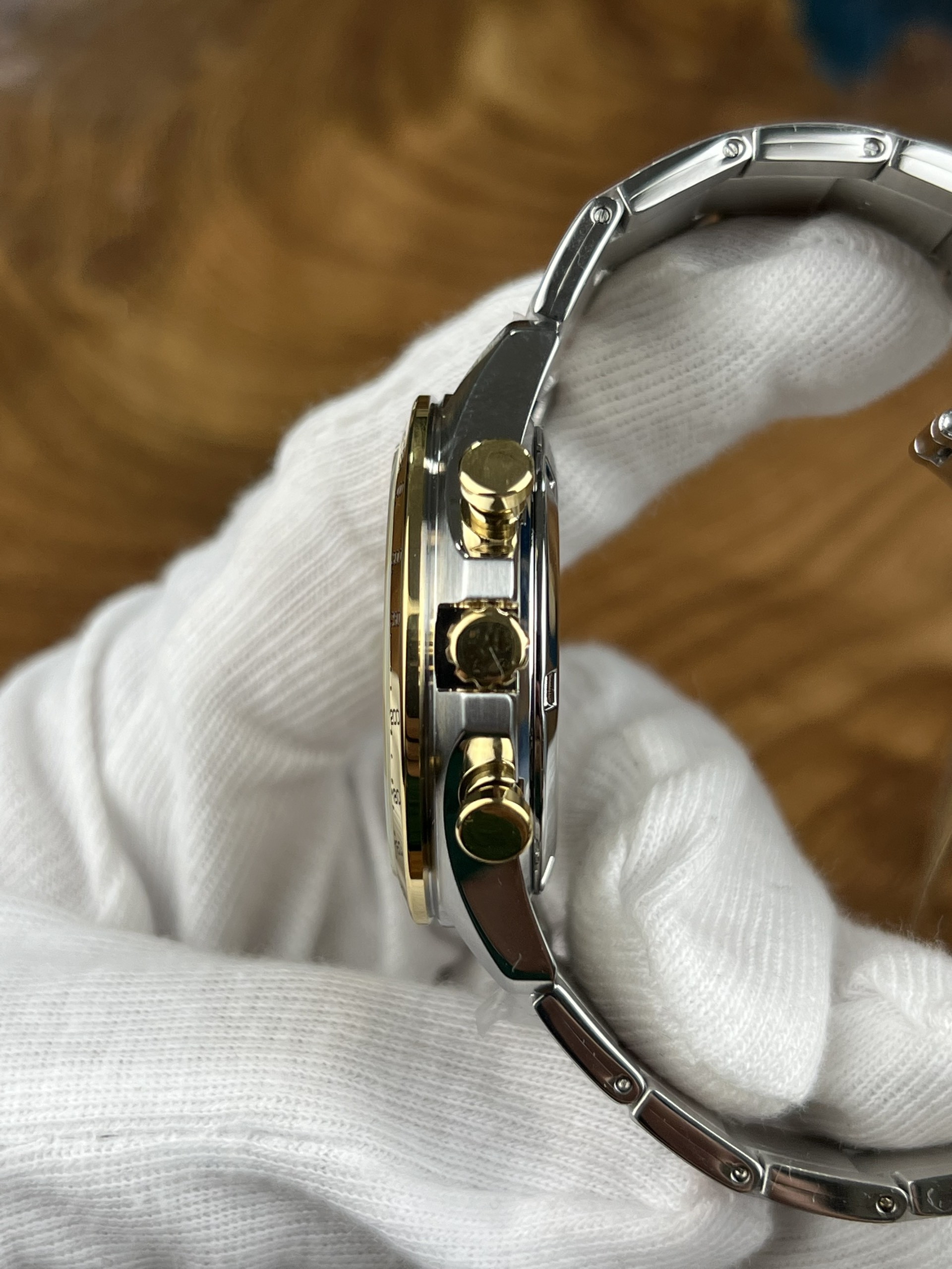 3-2f47213c-86b2-41aa-8c4d-acdc6cd6f135