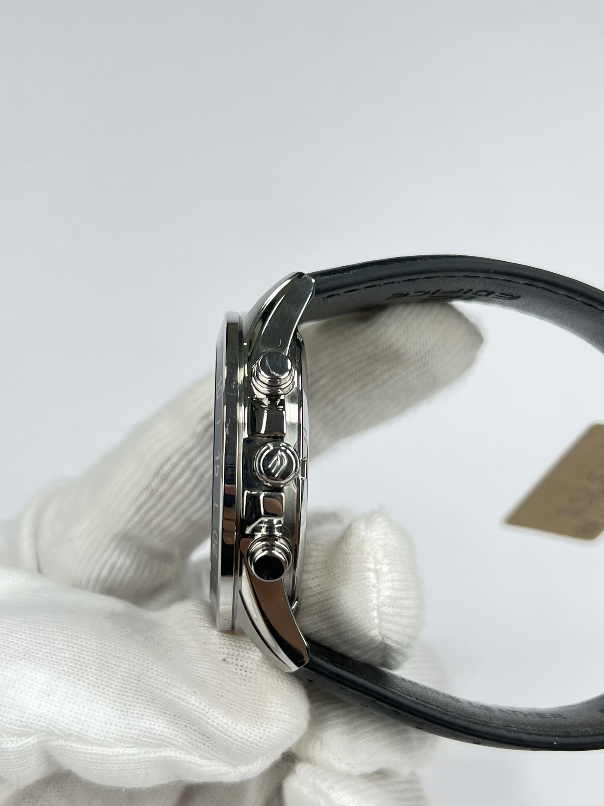 3-561f9226-fdee-4759-bb06-5a620cb3c80c