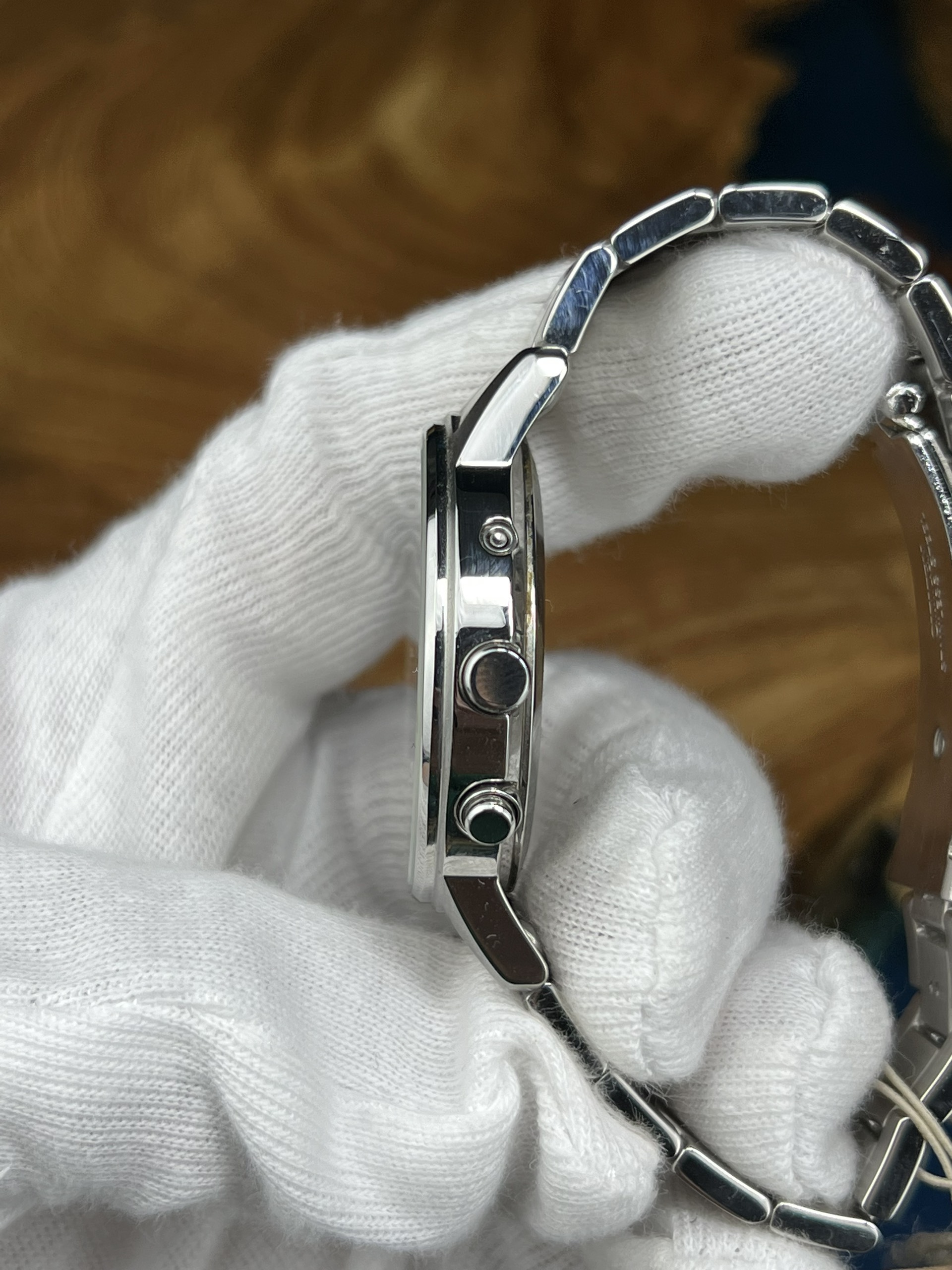 3-7c442ca8-9188-4f37-83e2-11e9fc3b9c62