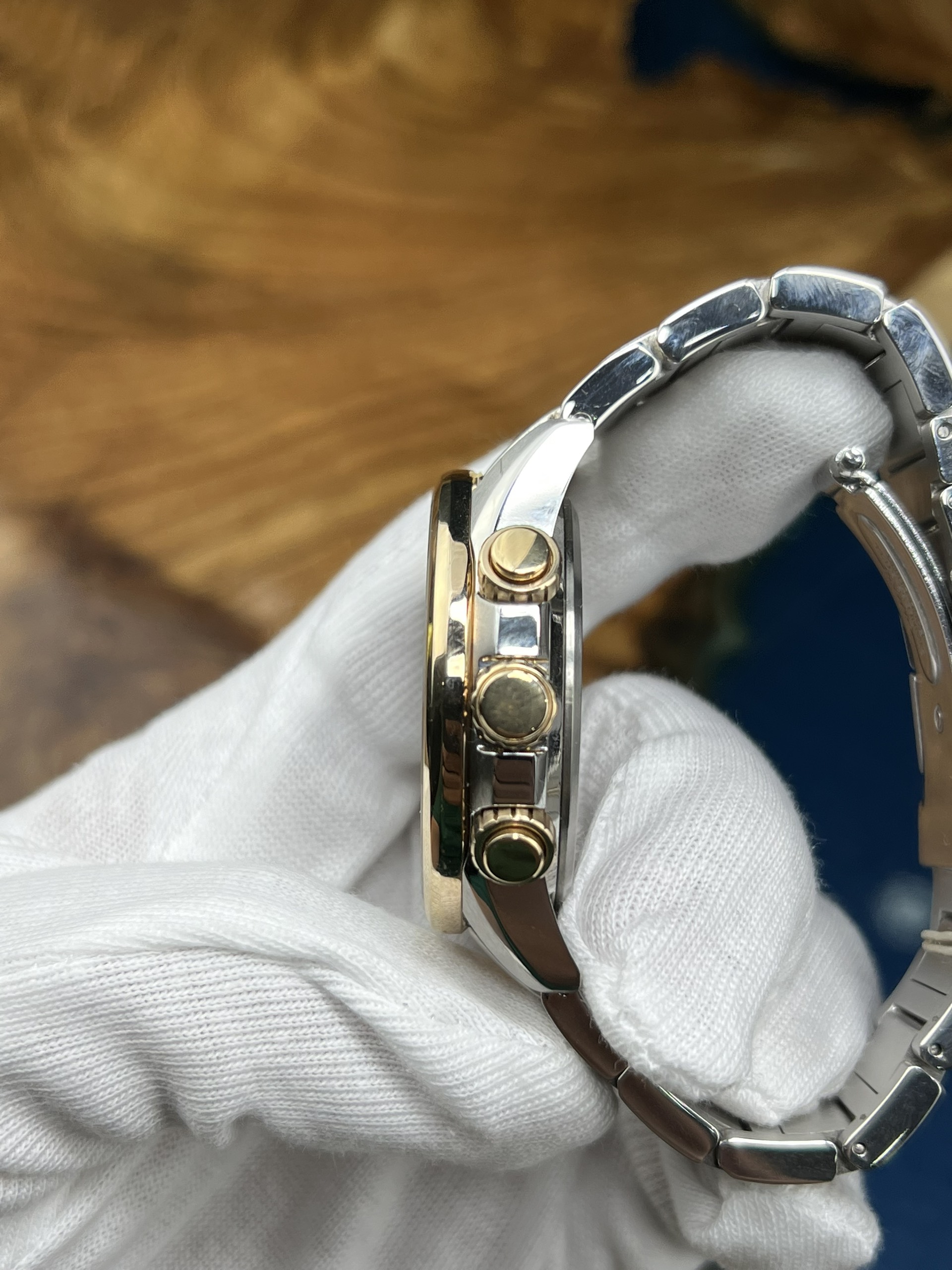 3-7ed787b6-064a-44d7-877b-2a45dda31452