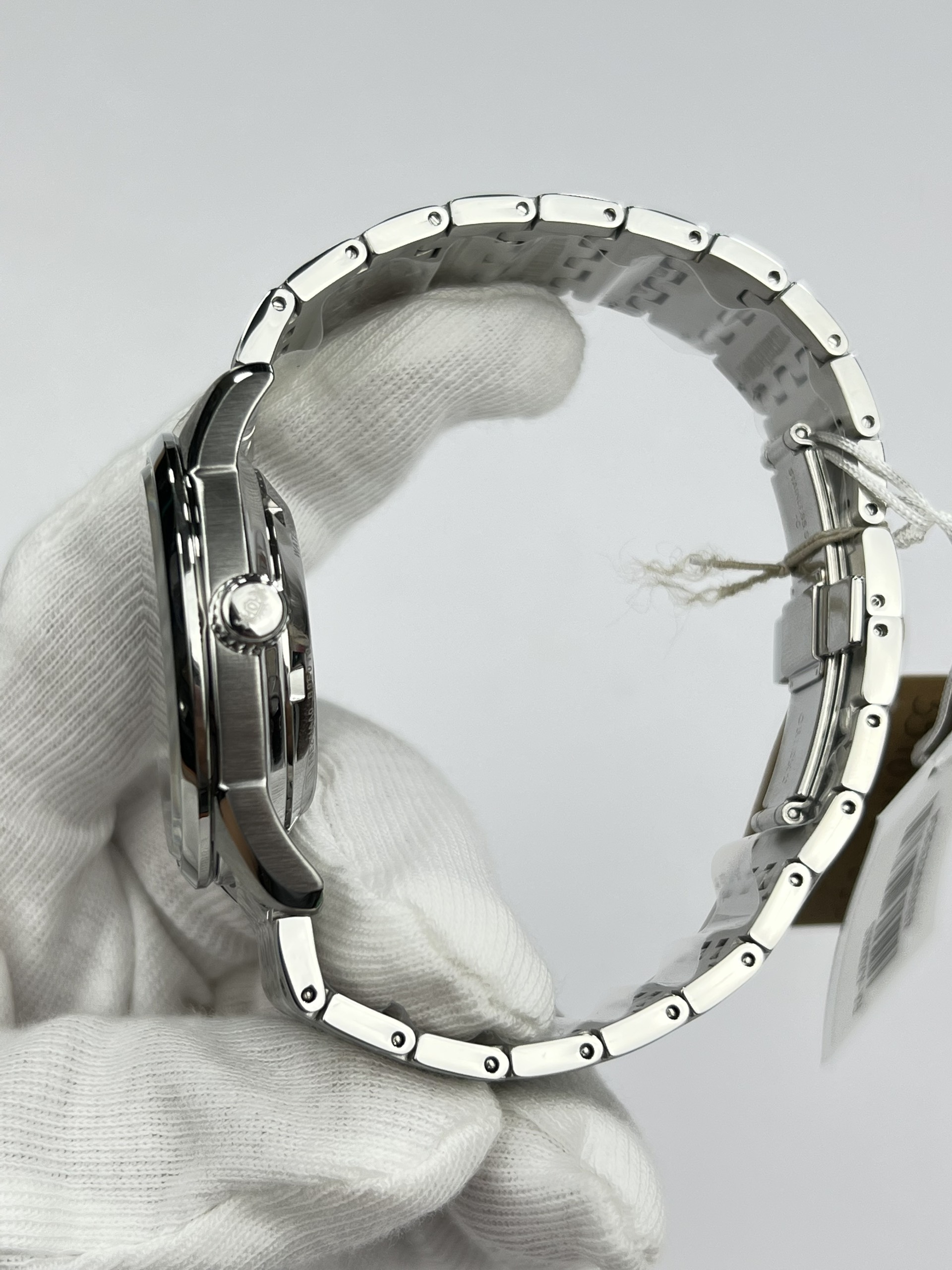 3-9bca7a0f-9d16-4331-a66a-c60cfd80fd4b-382b6e4b-66b3-4ecd-b00e-f1fc2966556c