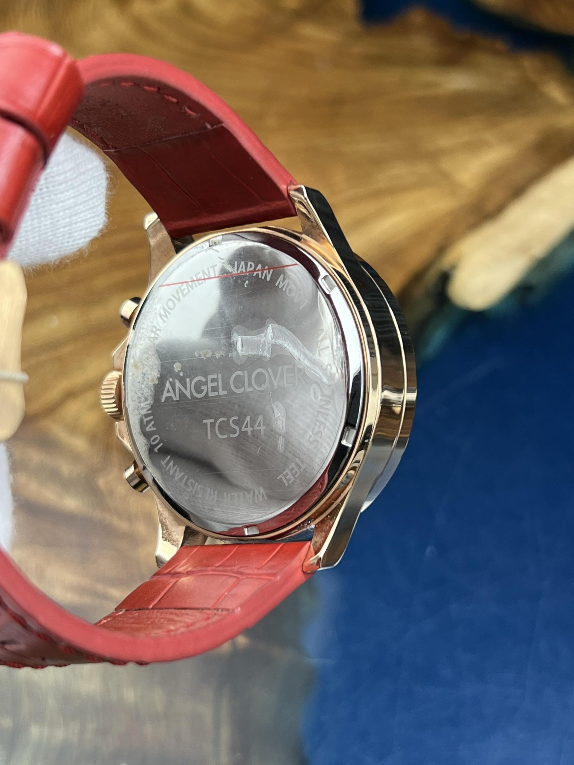 3-a79454a0-013f-4c06-9991-b419481948be