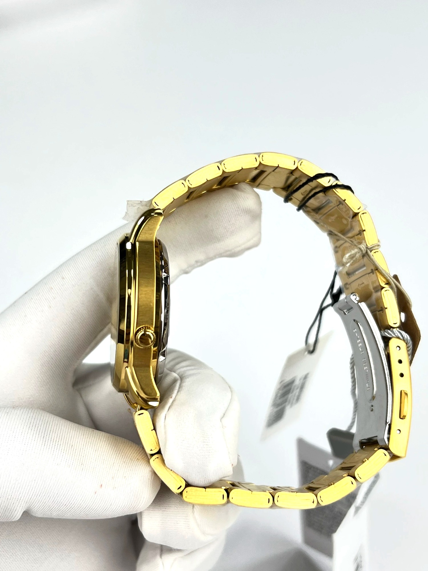 3-ba6da778-ae2d-4b2c-b6d9-8291a5dcfc7e