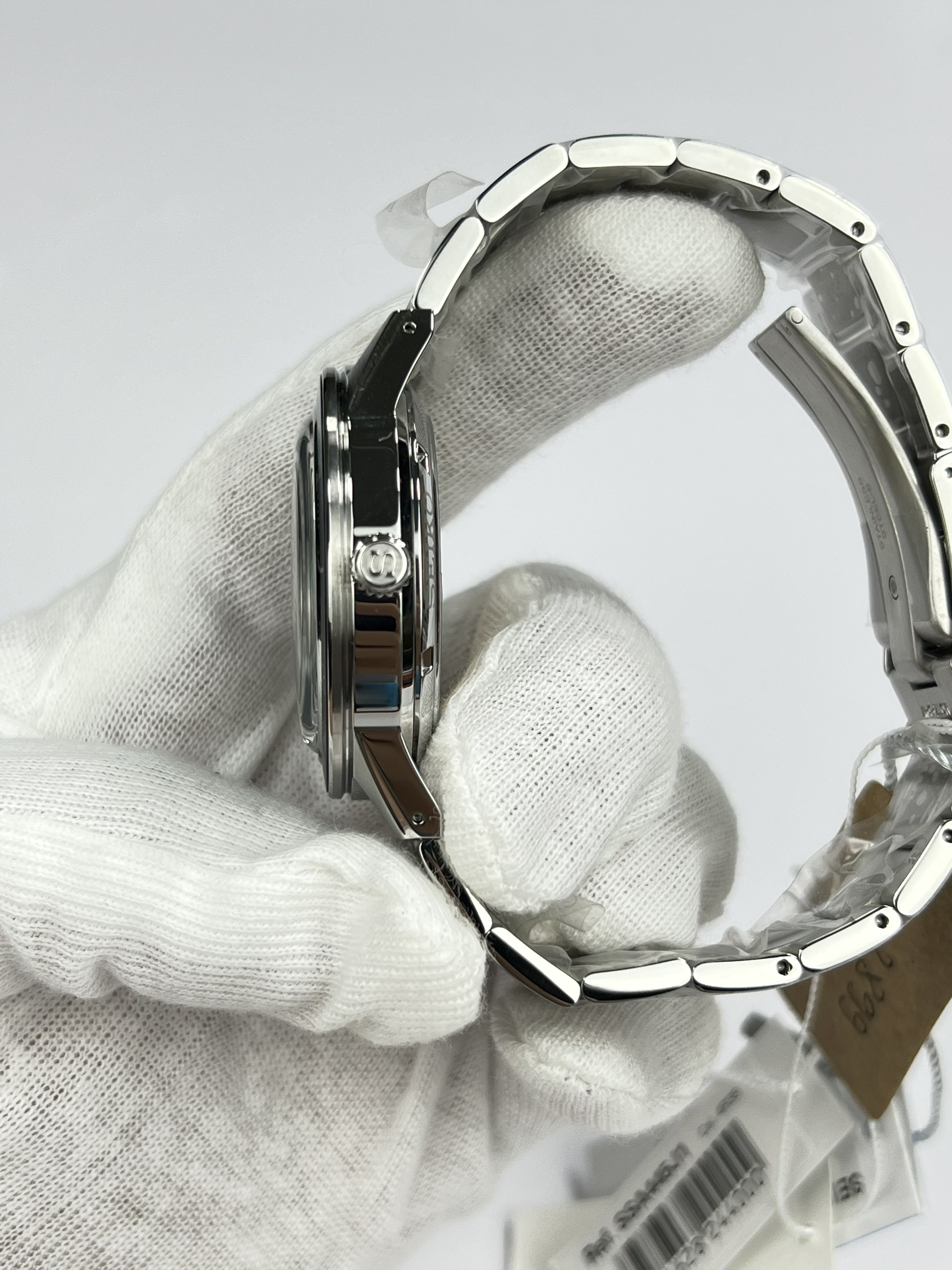 3-c8bafe2d-fecf-4825-b38c-d78e2eba3ccb-ff97c7e9-4df1-49d5-8d32-f72ffe31dba0