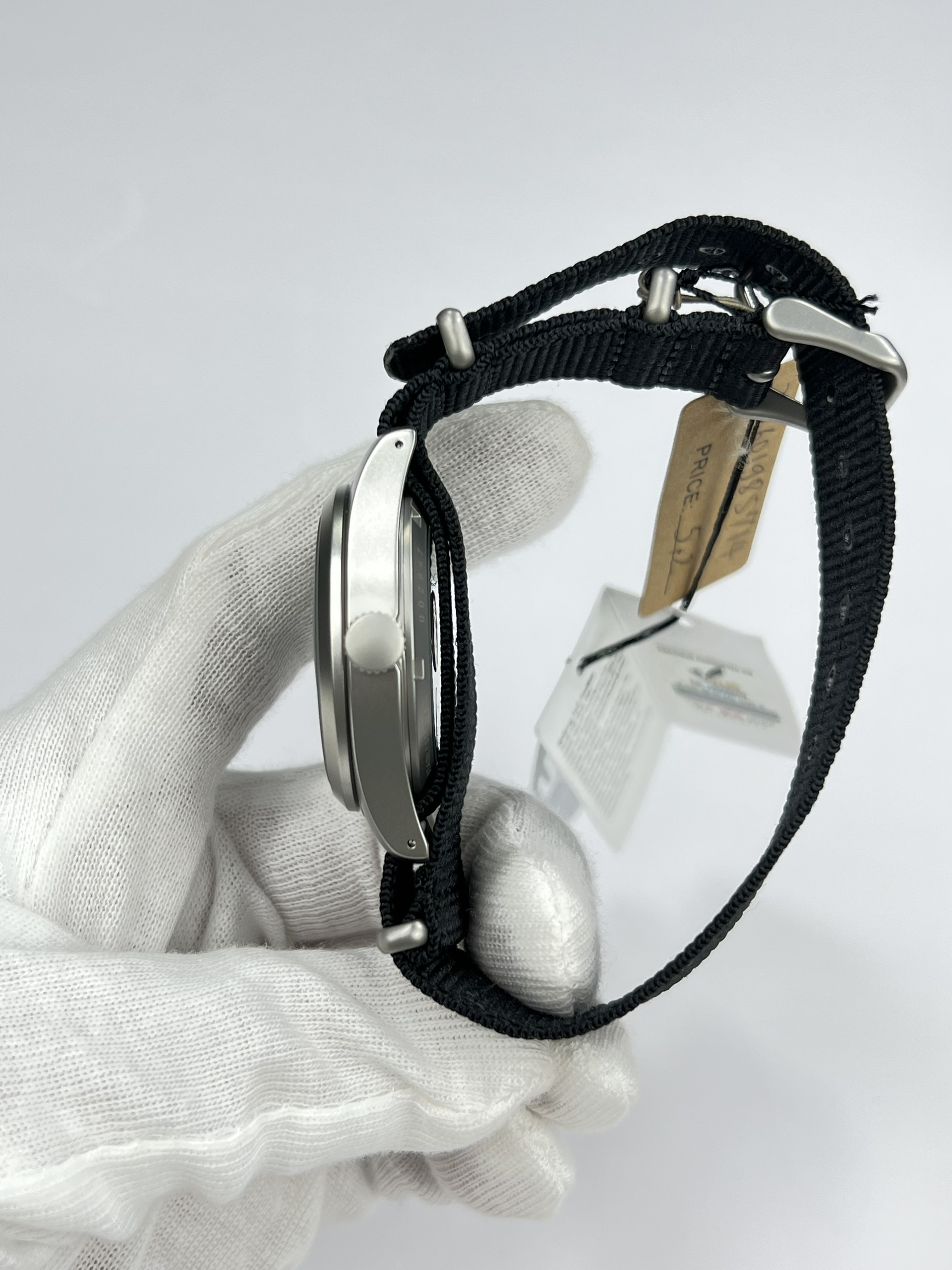 3-da698870-546d-4f68-8c39-3c145b1ccb9b-1c718bc3-d0f0-45bb-a0a5-3661177f6460