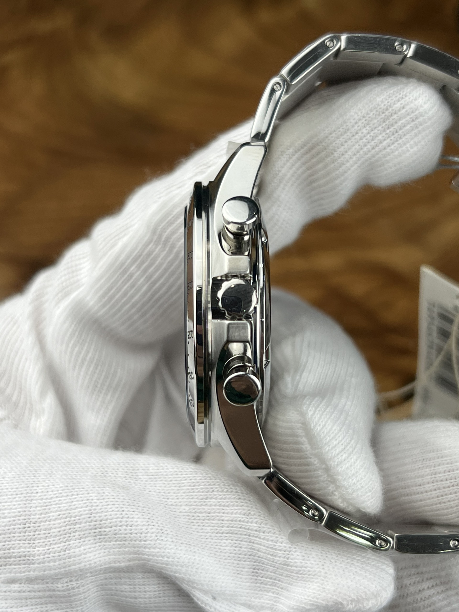 3-da7a4b25-0d9b-476b-88cf-324aa34e614e