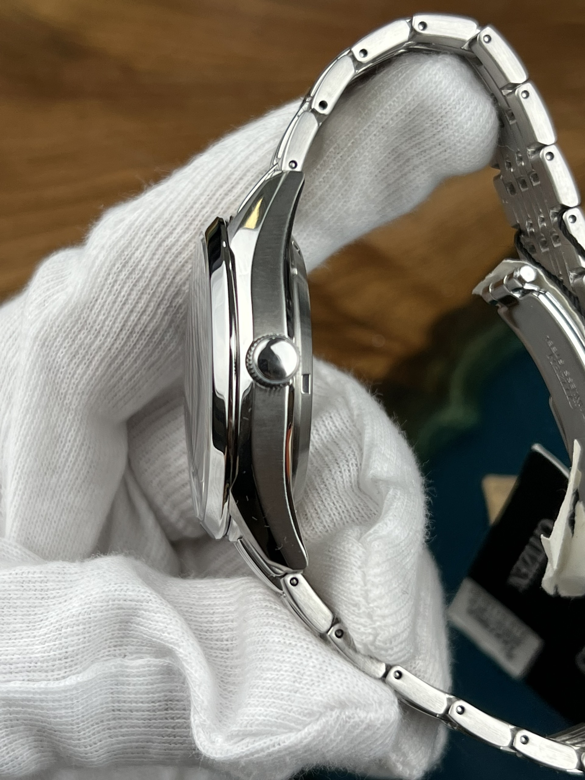 3-e027731f-adaa-4887-8a7d-2311627e5b5b