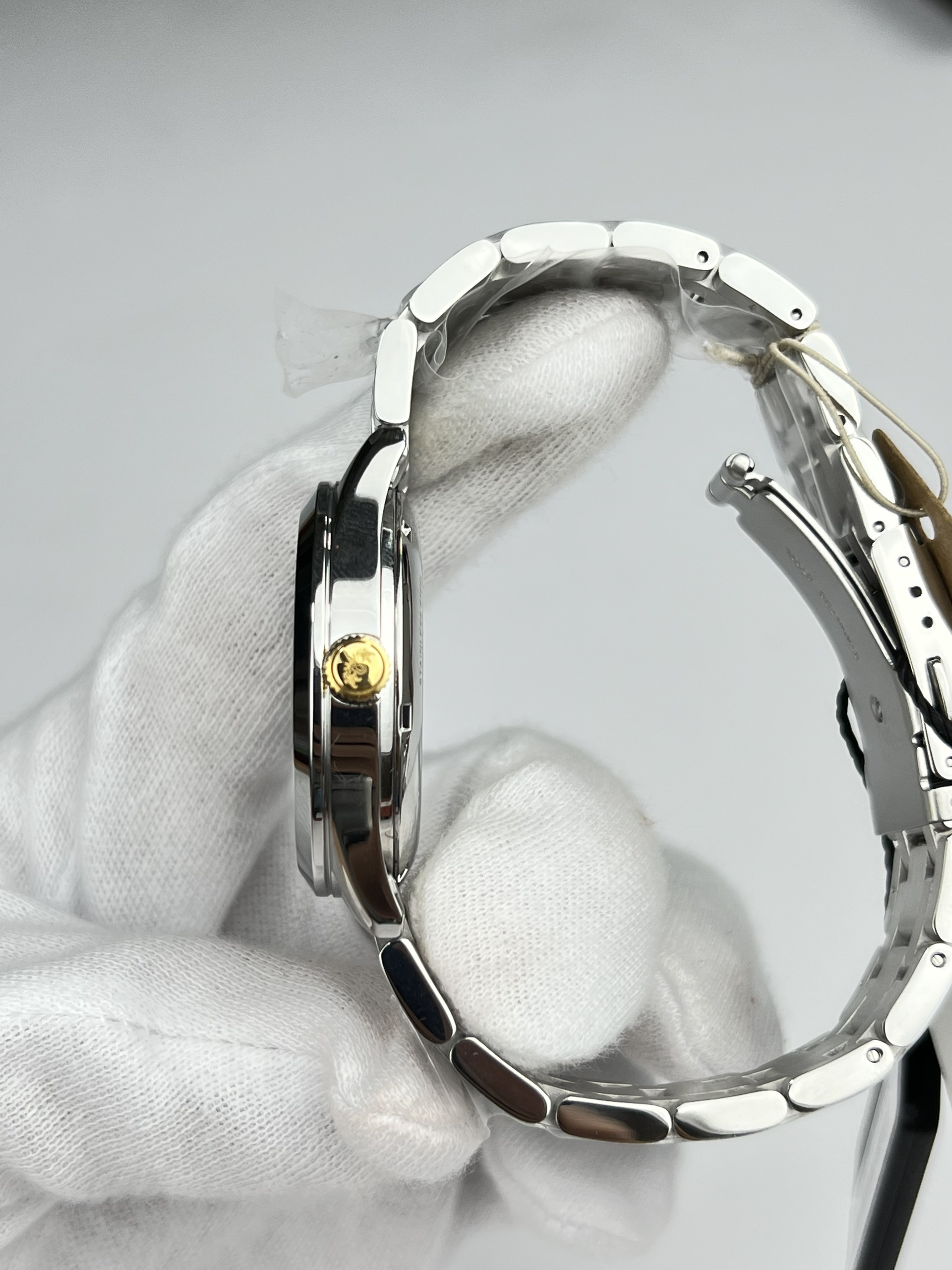 3-e6378360-ee2d-451d-b08e-e94cb136ab6f-25e0635b-7dae-41b2-a8b6-593c95126a2d