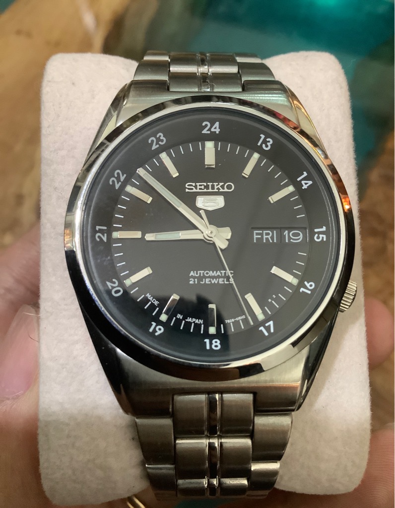 328979f5-eb21-41cc-a2b0-3c0516e42b2d