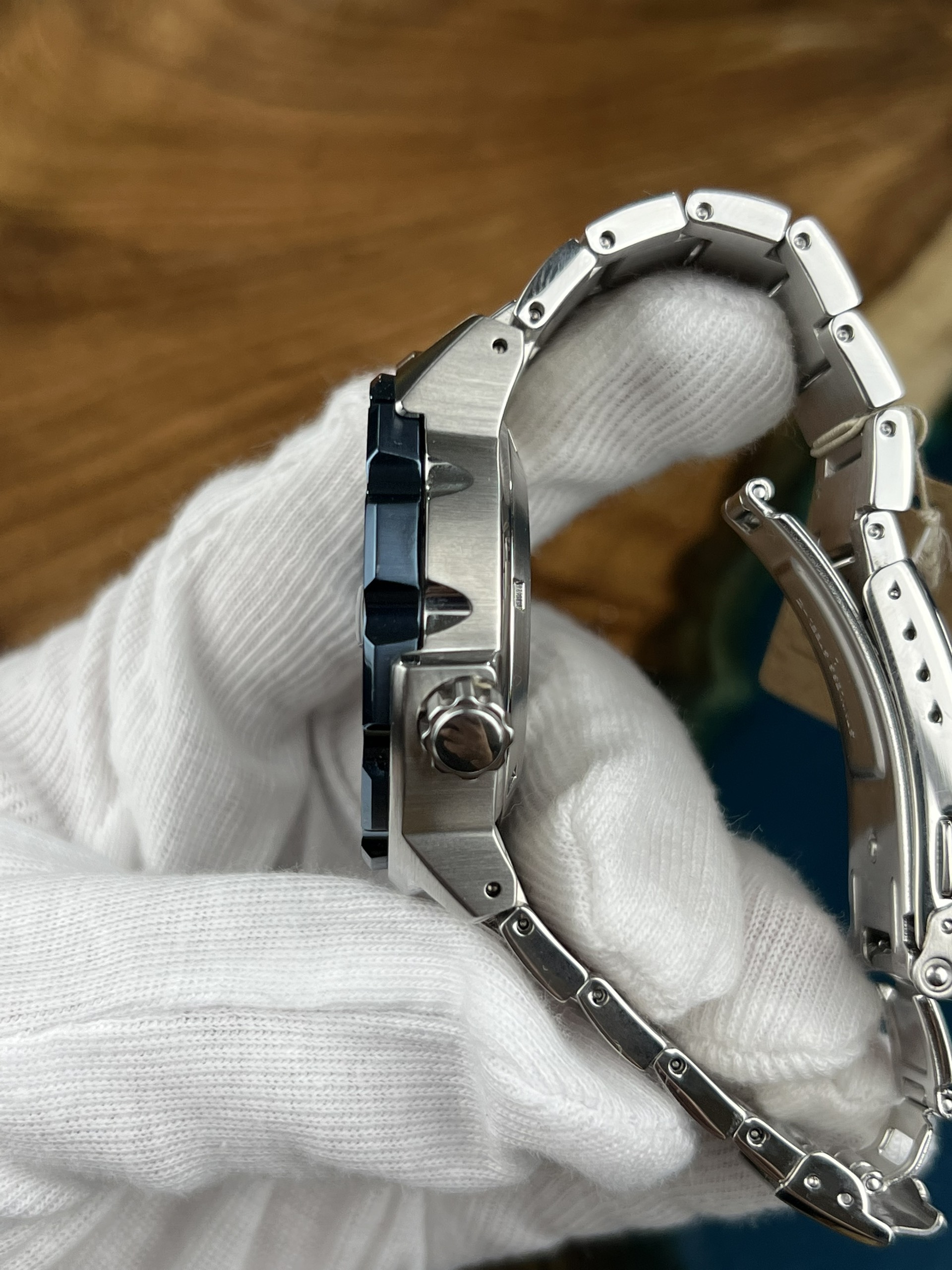 33-1e8cd2a1-183a-4d4d-8d74-51215715dffa