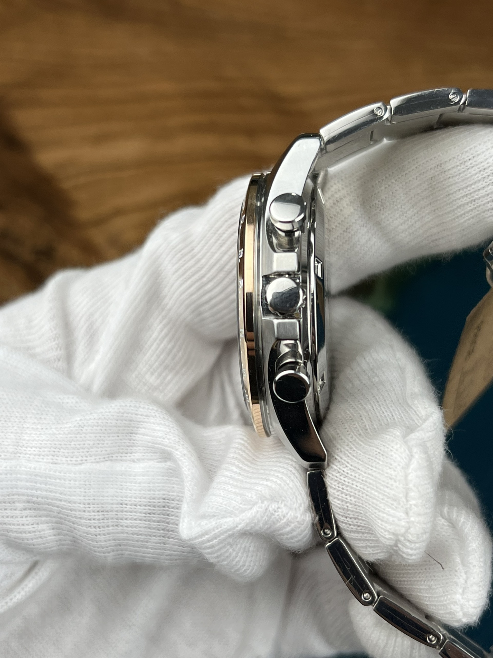 33-24115b71-bf43-4d2f-a645-97f1f0fce042