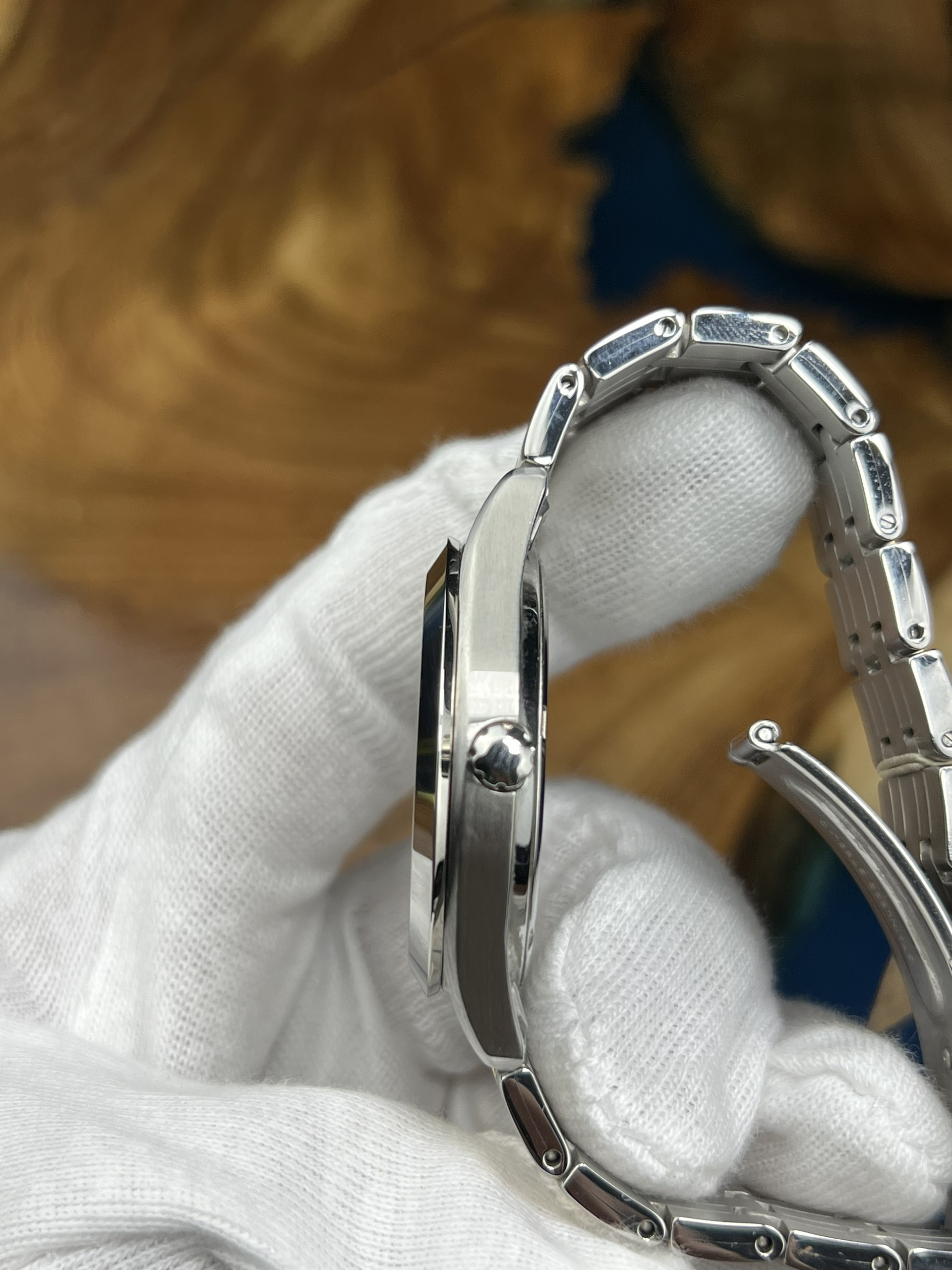 33-2831c60b-444d-4a36-8c2e-32ab5dbb4fc2-f4d6d290-dcbe-4f80-abe7-01ddc4ac74c4