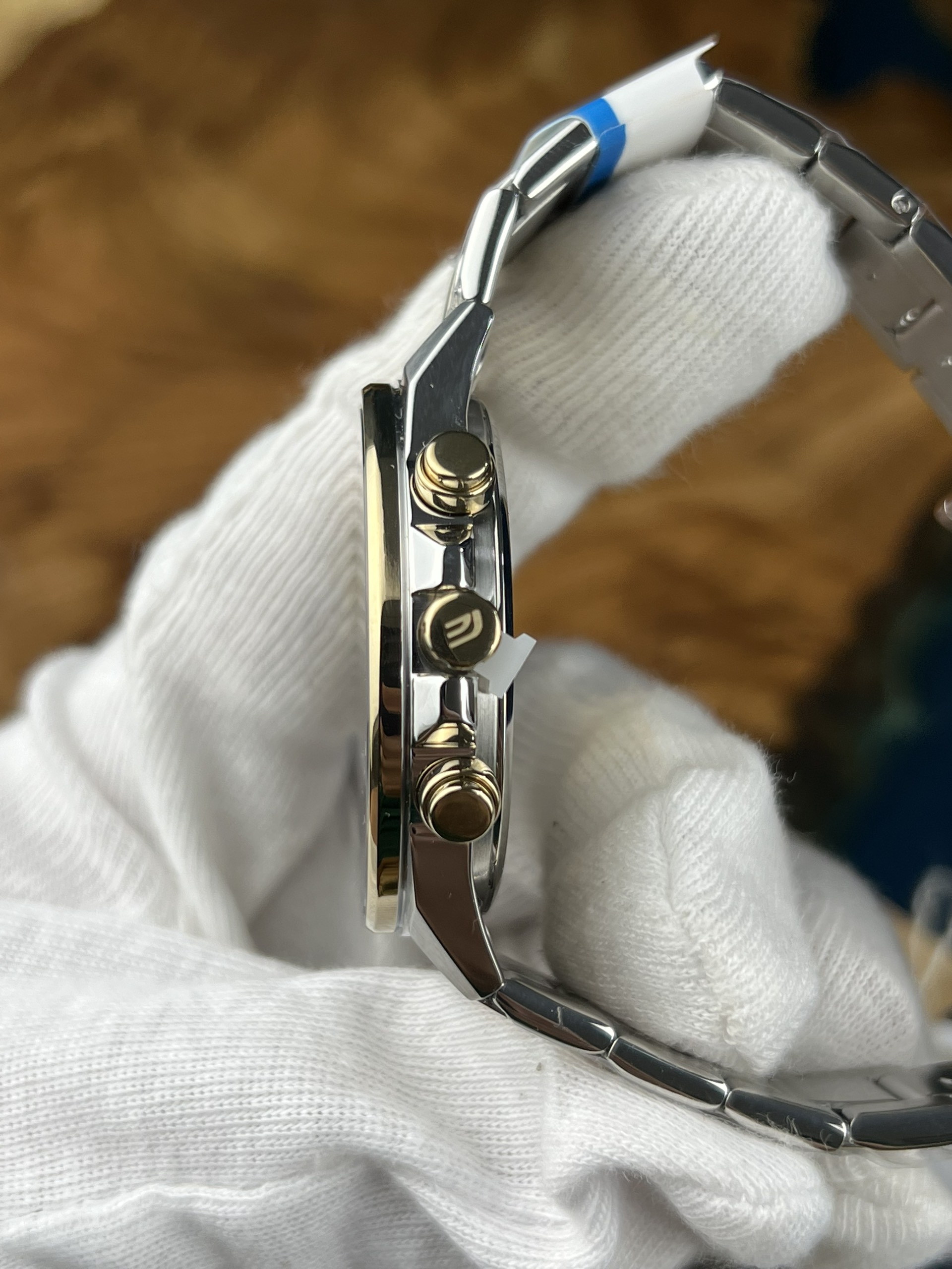 33-3d803dbb-f603-417c-8d86-6a17b1317faa