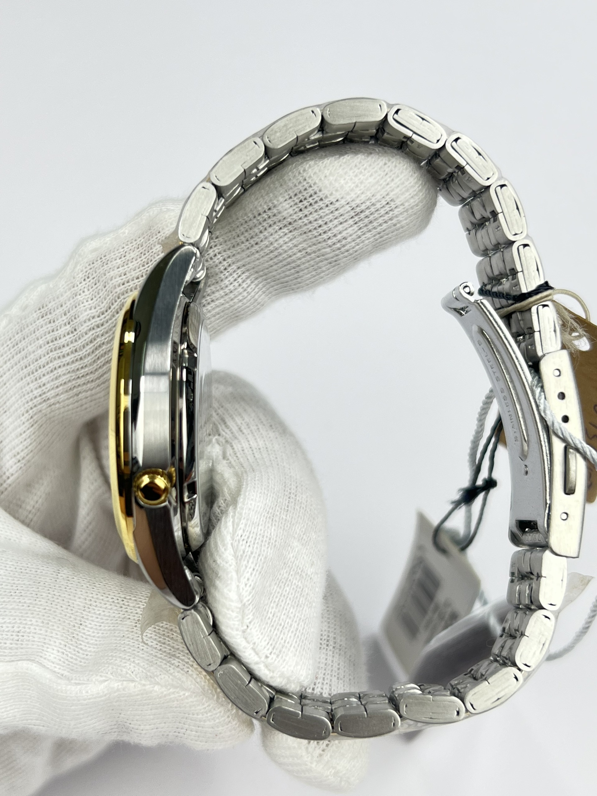 33-57bda168-49f1-40a1-852e-976ed56be035