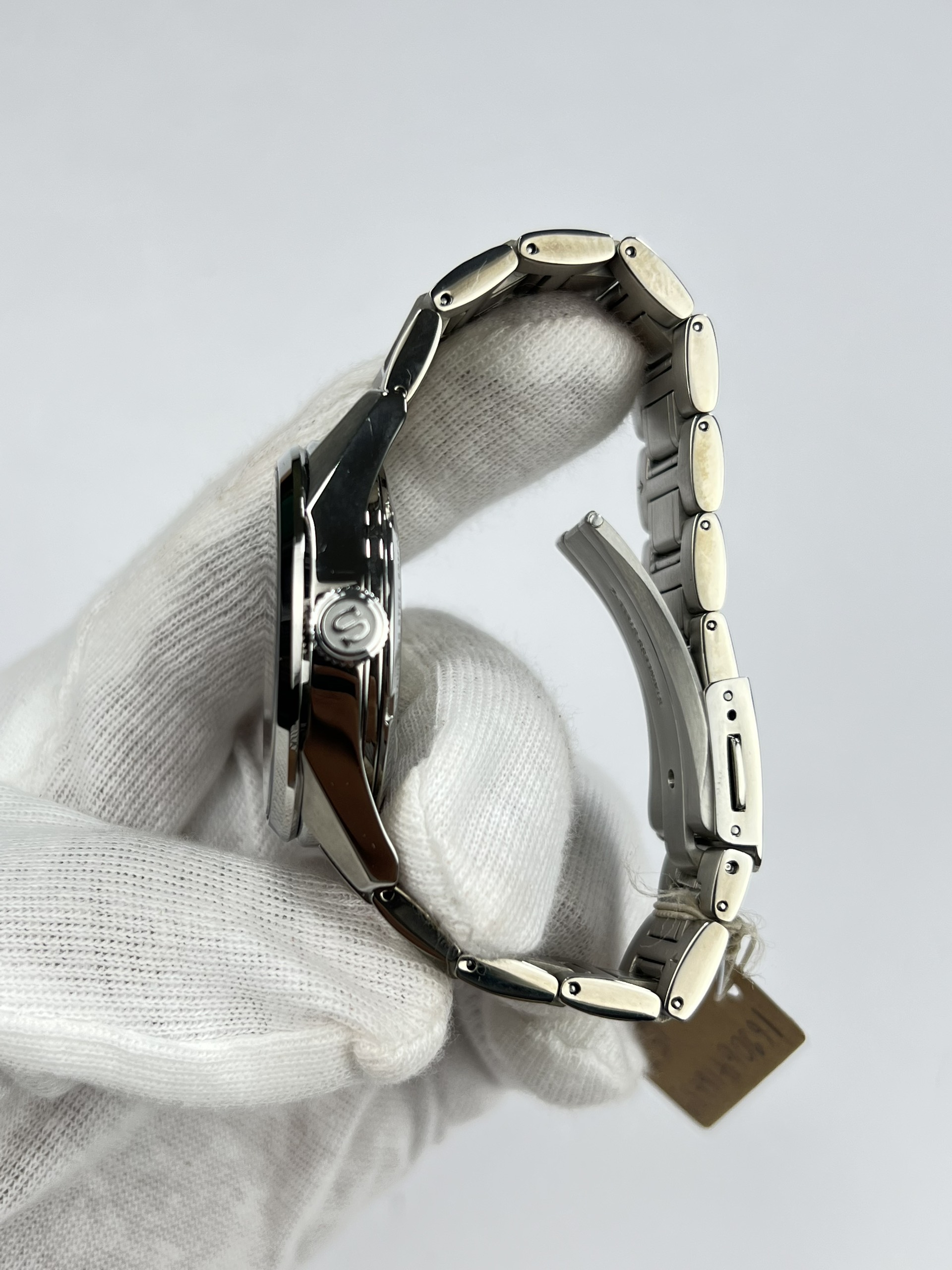 33-6e84a58b-59e2-4766-b415-68a90bf73bb8