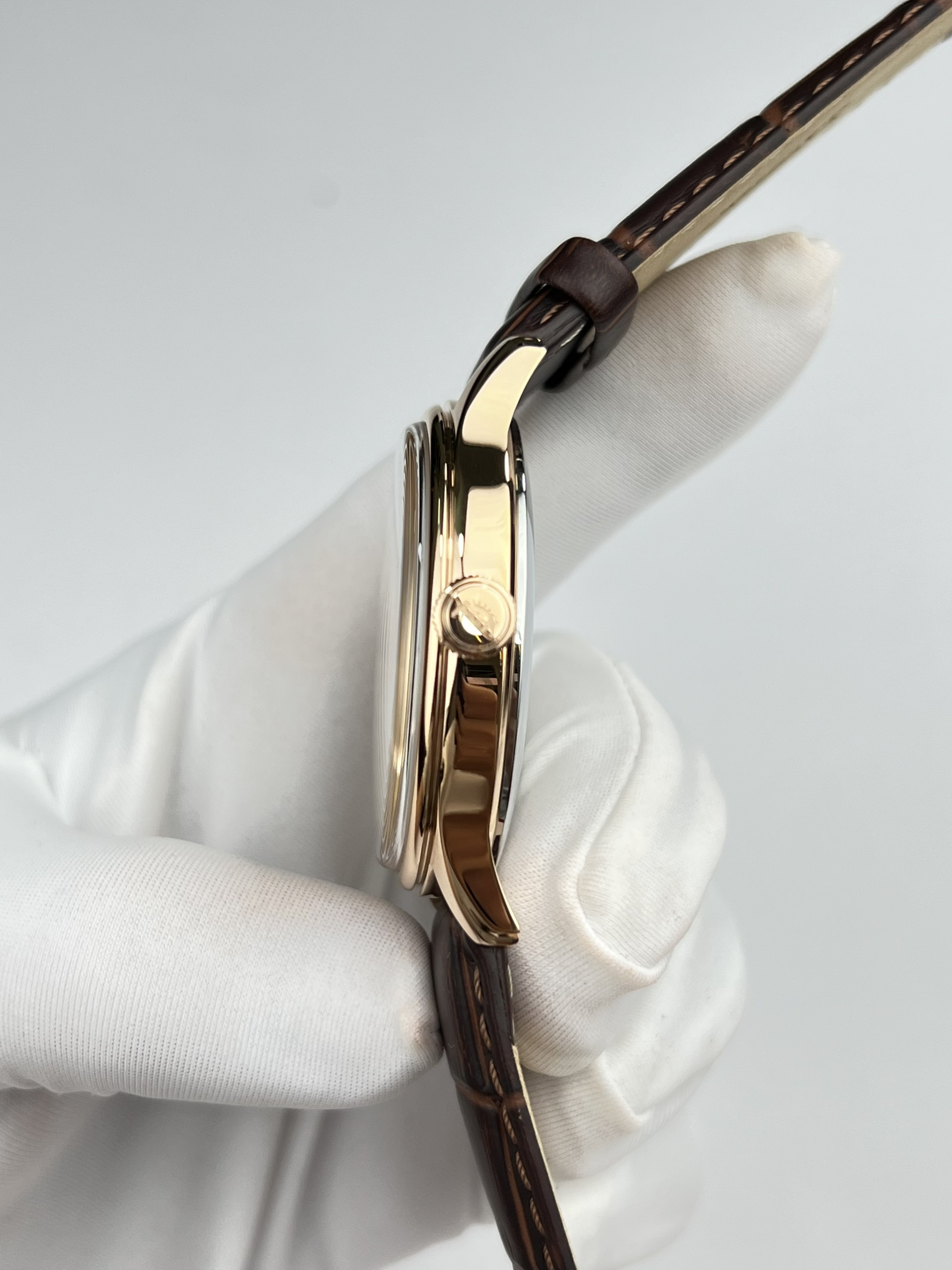 33-702da236-cddd-4607-8efe-54f3d57fa38c-6f8cc98f-7170-4071-b50a-67c020fc09e8