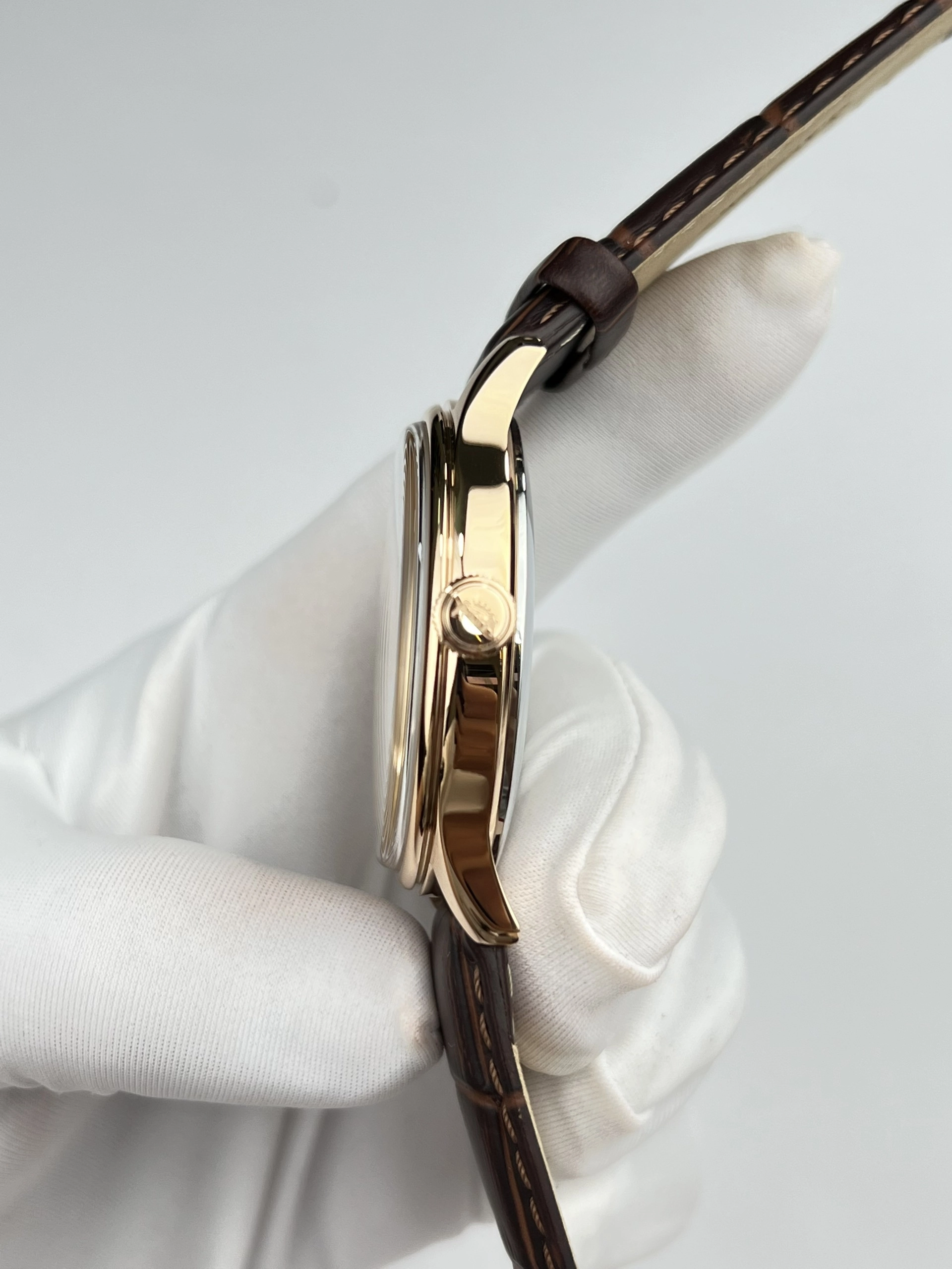 33-702da236-cddd-4607-8efe-54f3d57fa38c