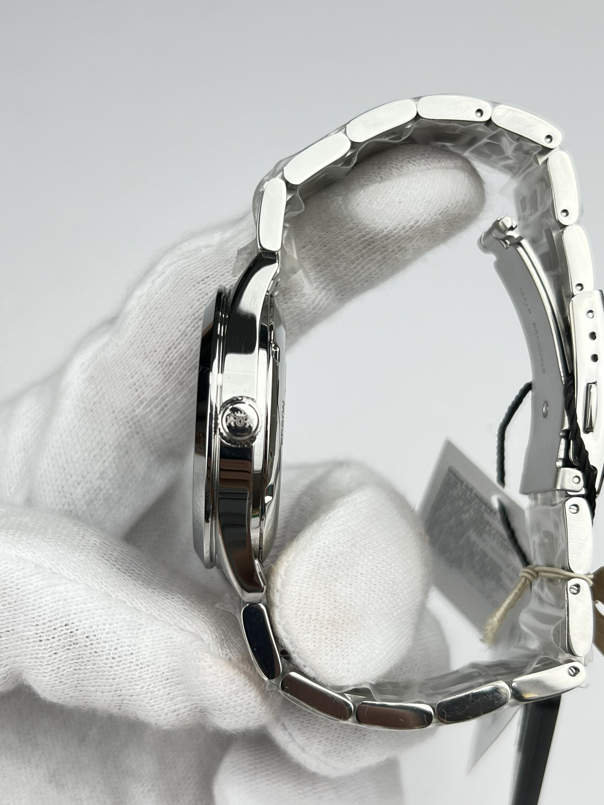 33-7a5c0225-62e0-48ab-8544-23278bd01a20-6b06f8dd-5fee-402c-88d3-e04dba6e3833