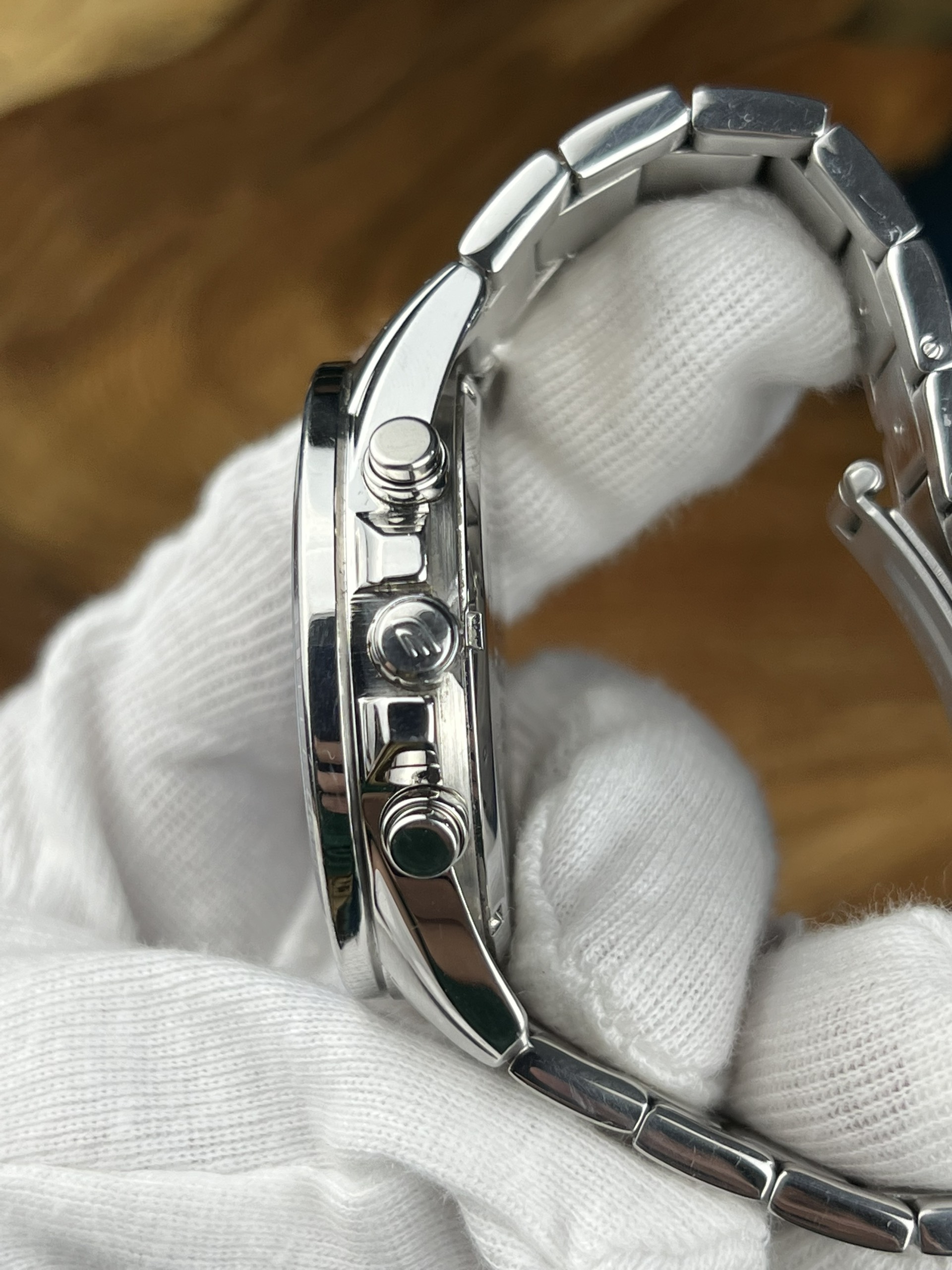 33-82107ce1-9807-4c5f-be75-8964d8a984eb