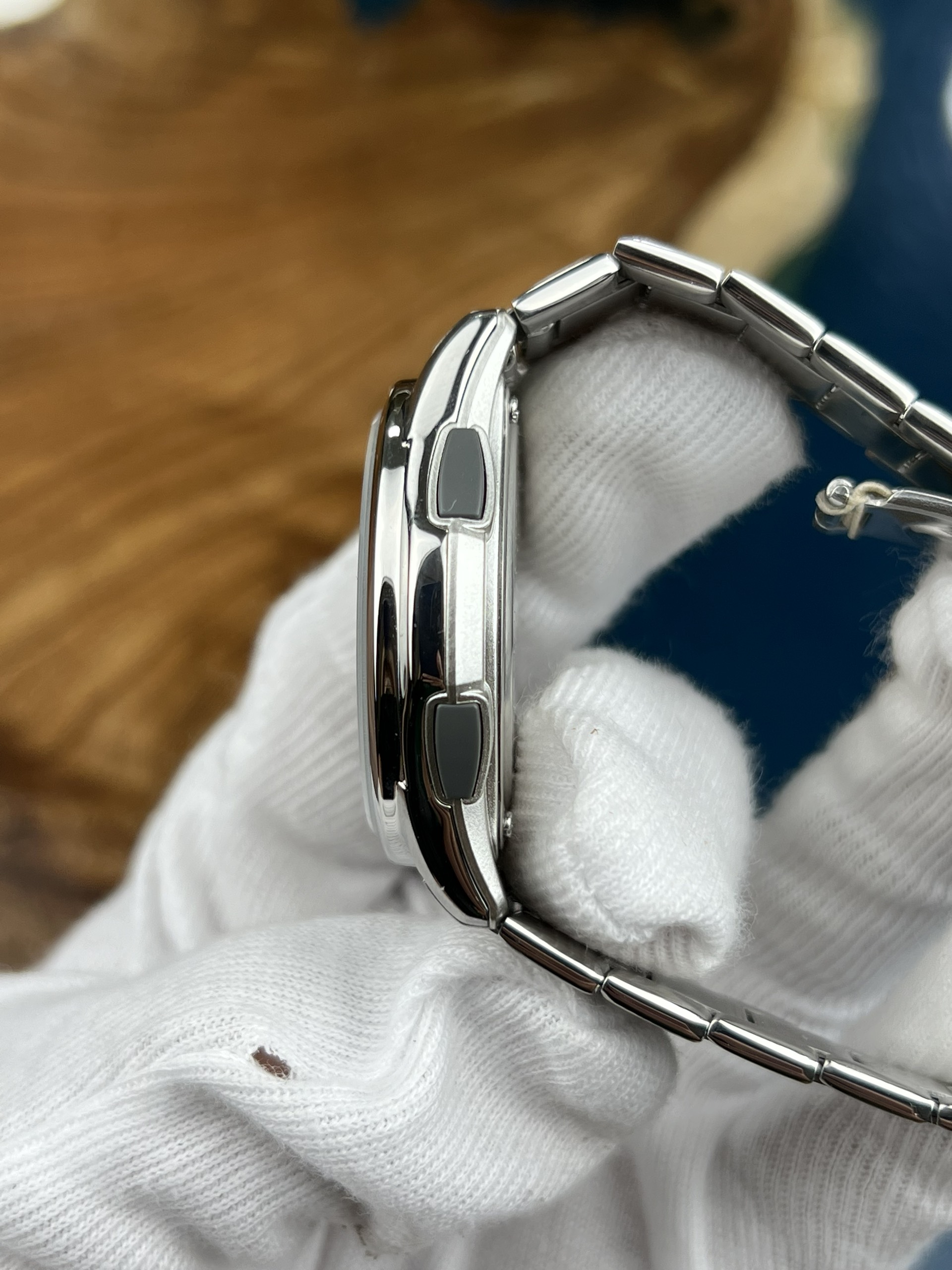 33-8d373312-aa9a-4faa-a4b3-4517f459266f-fcf44508-a2ae-4f64-b875-b356b4d731c3