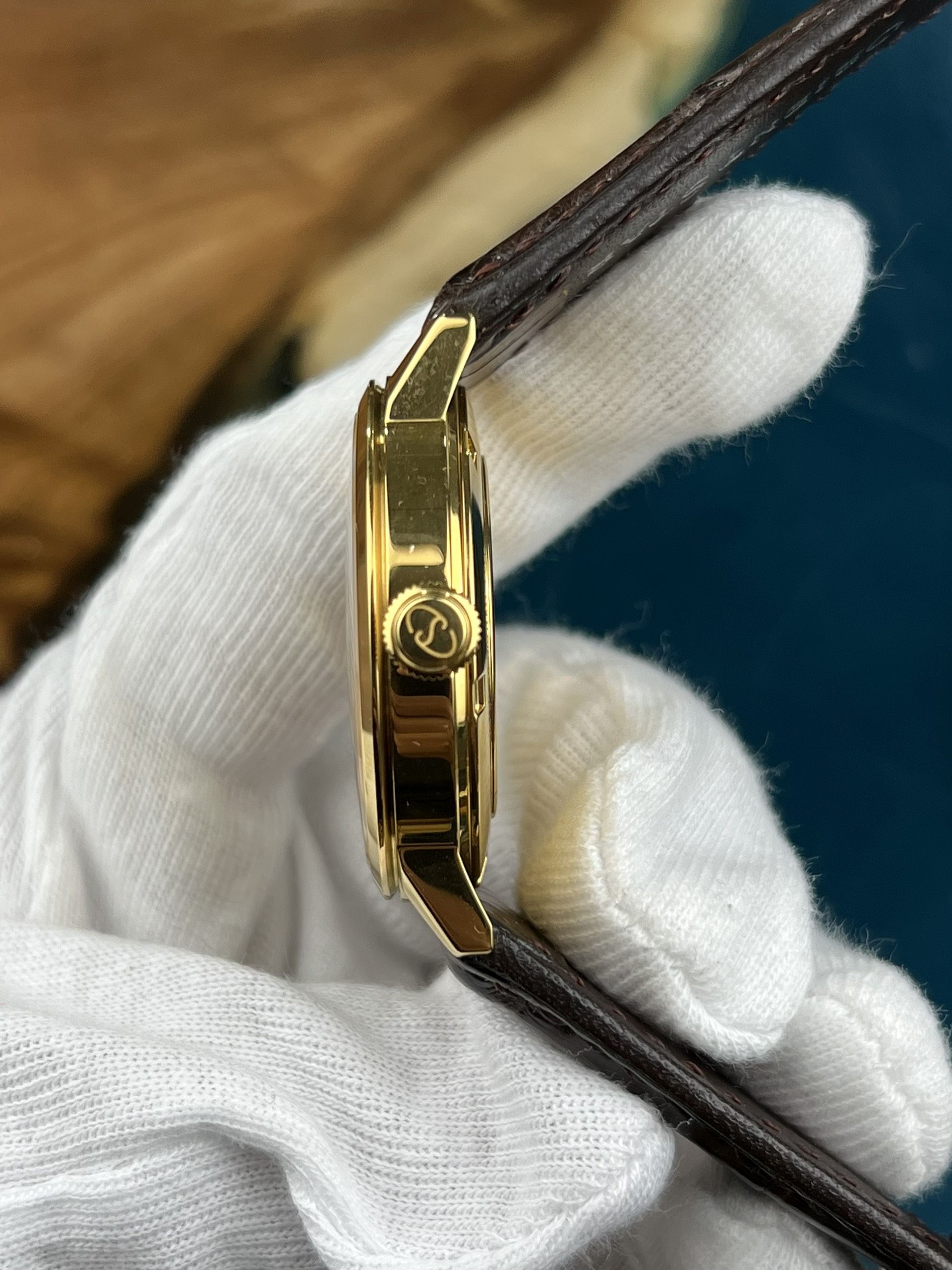 33-a2c63915-ee5a-439f-809a-e83d2a859a65