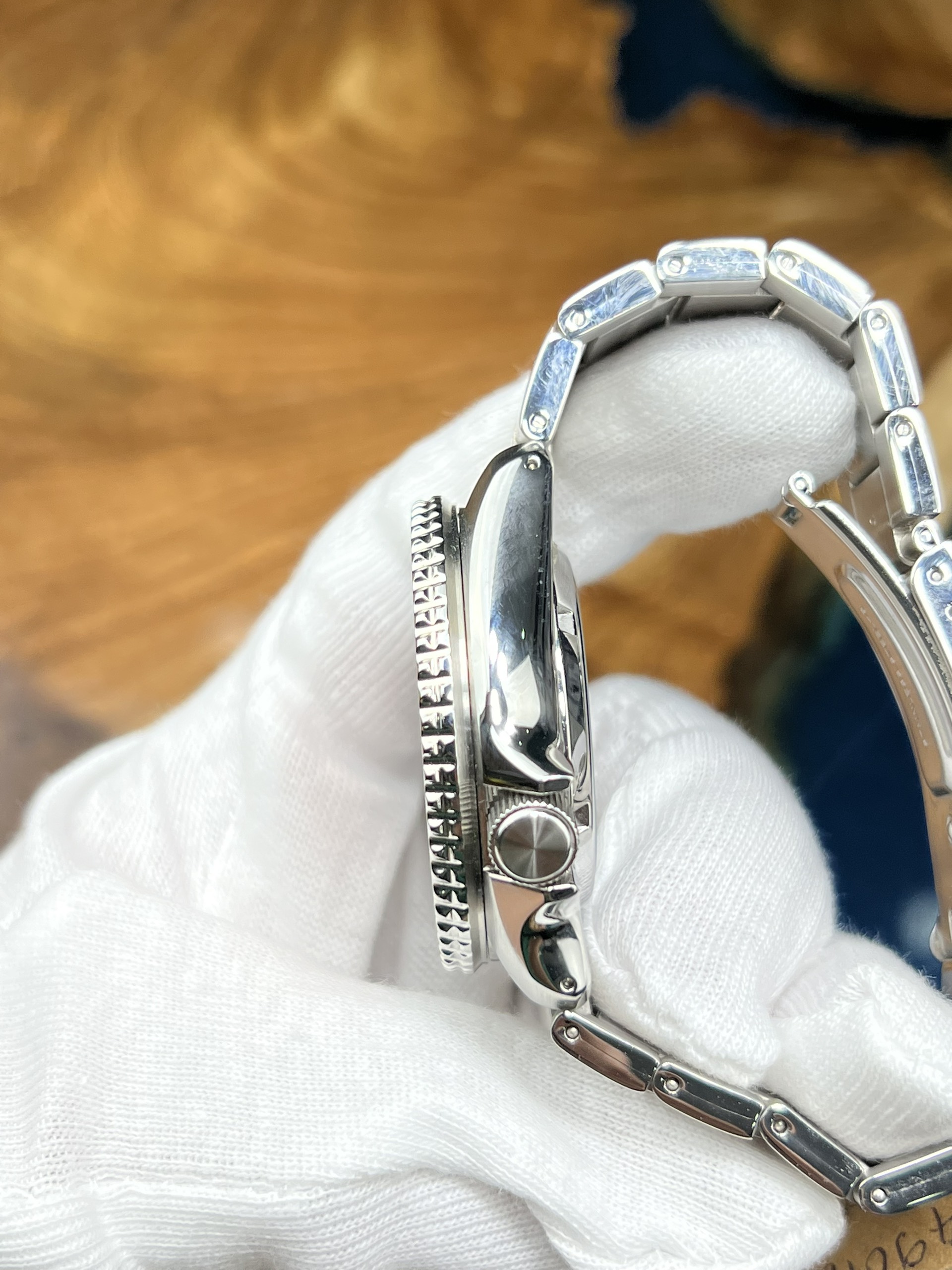 33-a81882f7-68cc-49d6-ba0c-2a880172f390-1caa2006-441e-468e-a179-e95ded70de59