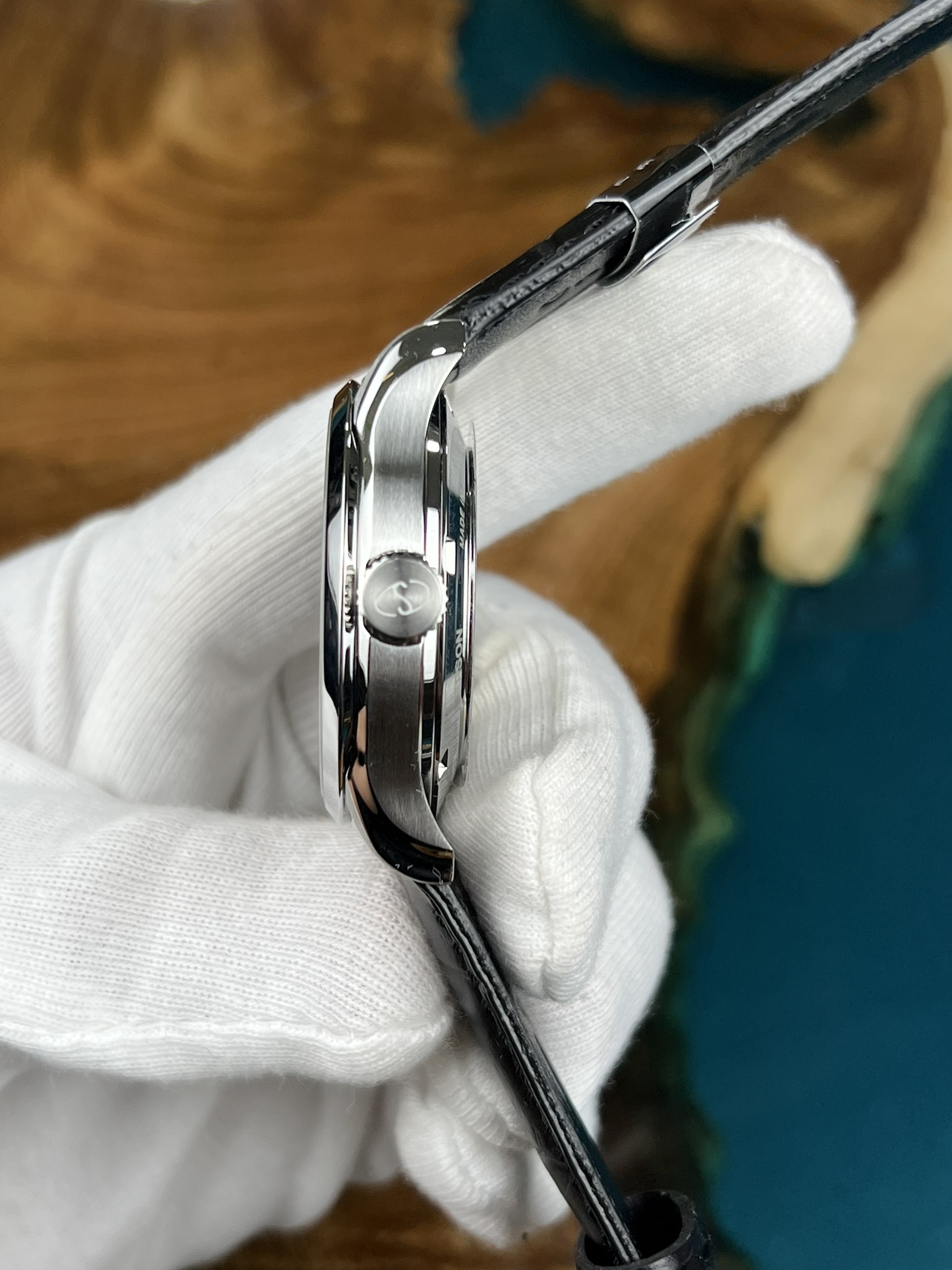 33-ab0301bc-9d8e-43e0-af28-544b020065b0