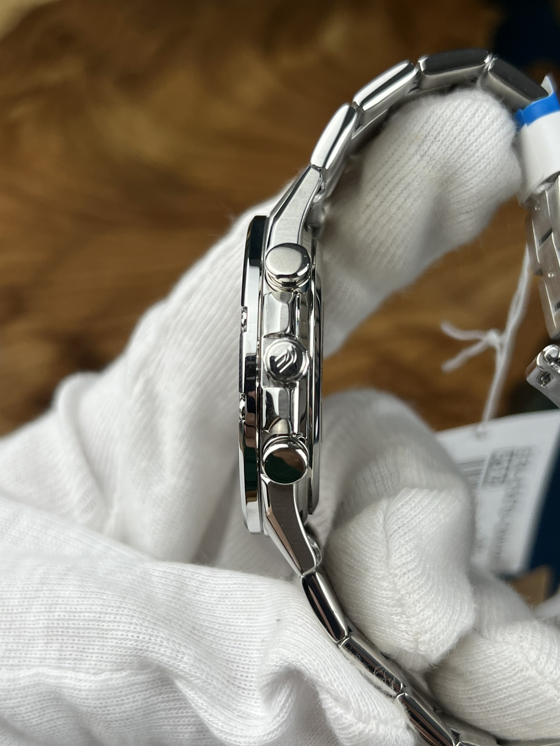 33-b81f4dbf-e13d-4928-a87d-6370ea062ff5