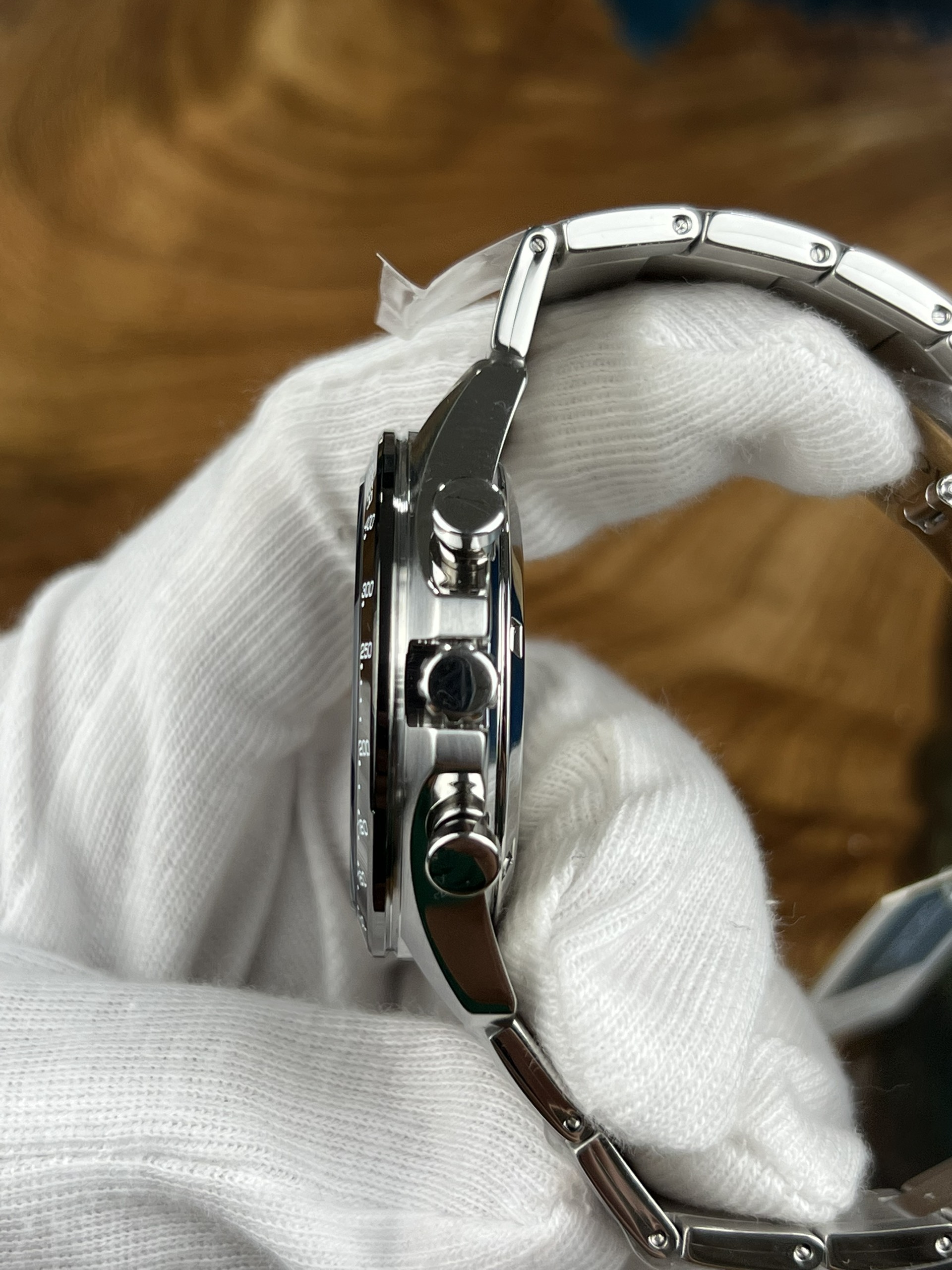 33-be9c2bbe-4e5d-47c2-9dfd-2d3e220a3aa1-664c1d4a-9a29-46b9-bba0-d6bd5945ad51