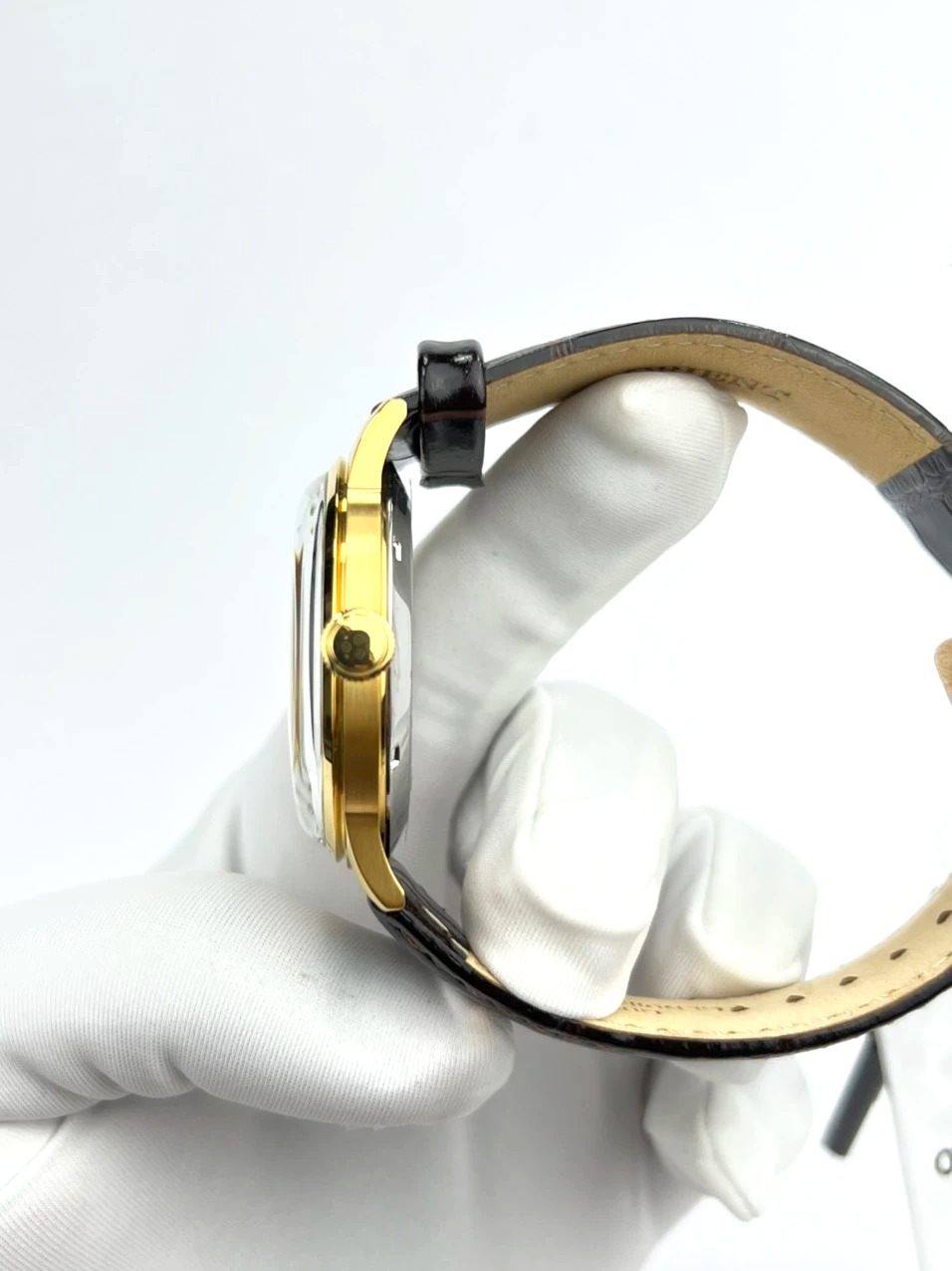 33-c1f3433c-680a-41f9-8078-7c15a5cee963