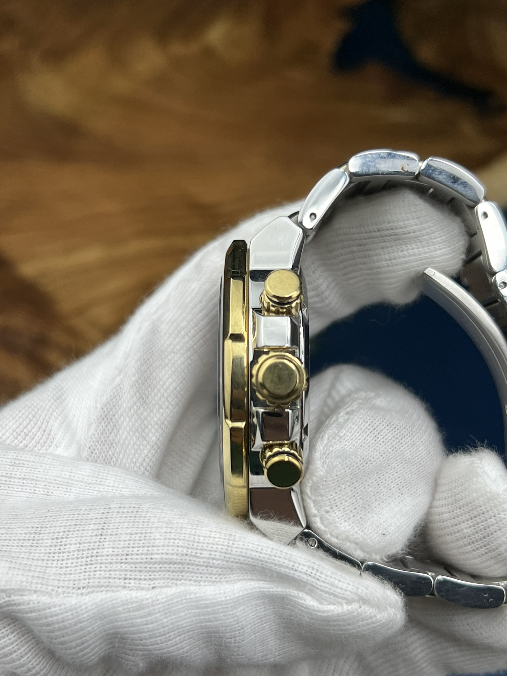 33-c714617b-936c-4867-a0c0-a00b1d6006b2