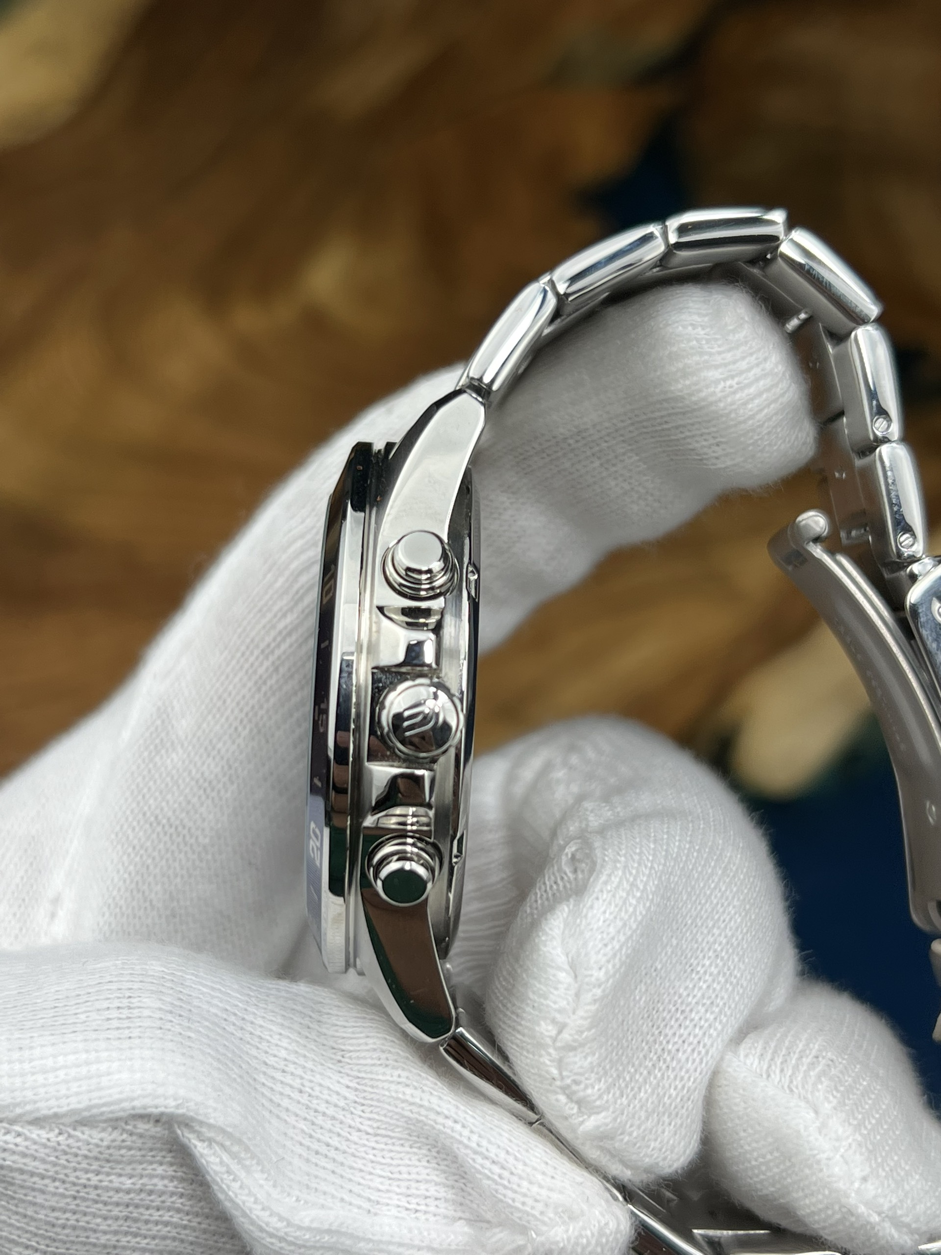 33-d8068160-e66c-4bae-98fa-c33973ff72e1