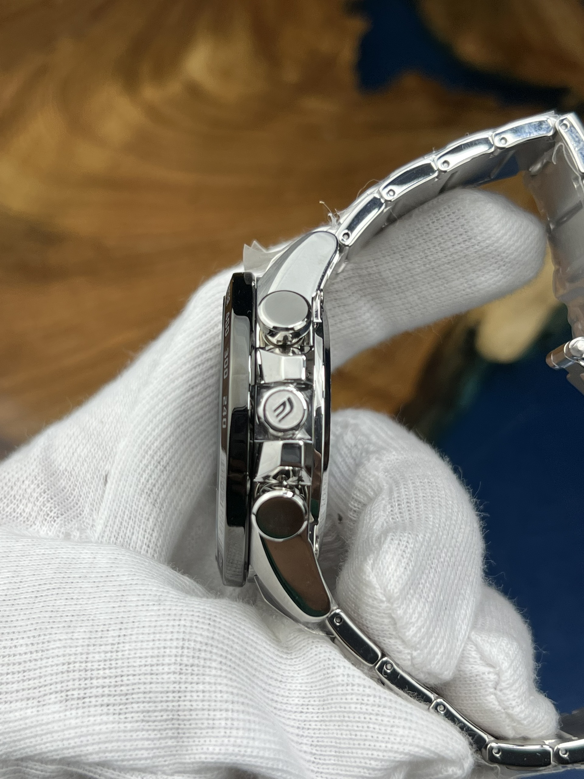 33-d81634b2-0108-406a-a85e-53fb22d268c6