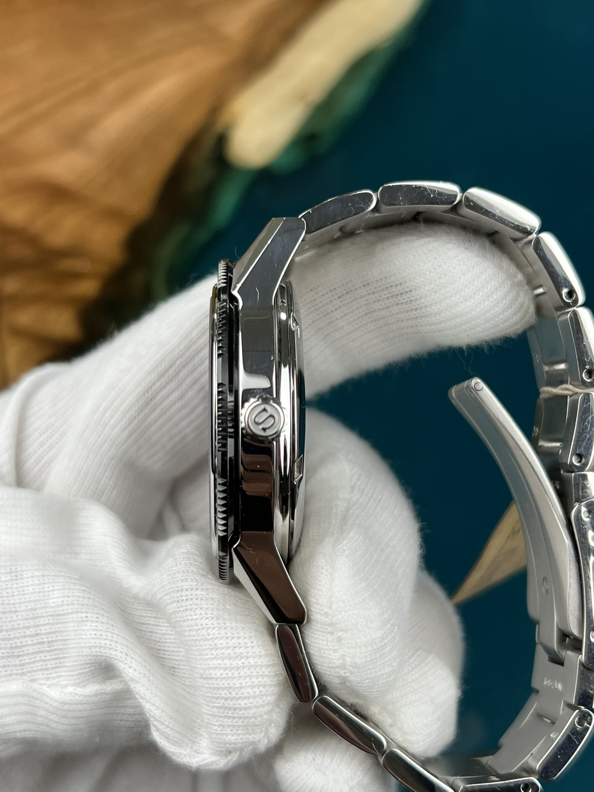 33-e0a7537a-1d3a-4eb8-8865-f746d294bda2