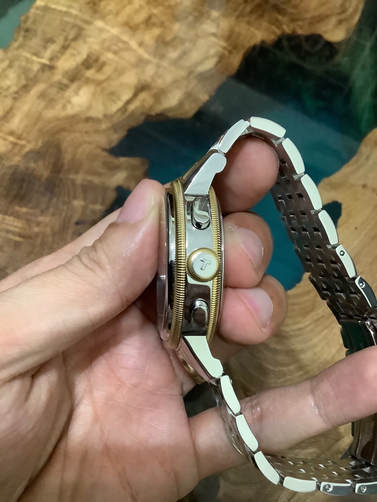 33f509b3-438f-481a-94ca-586e3c65bcd7