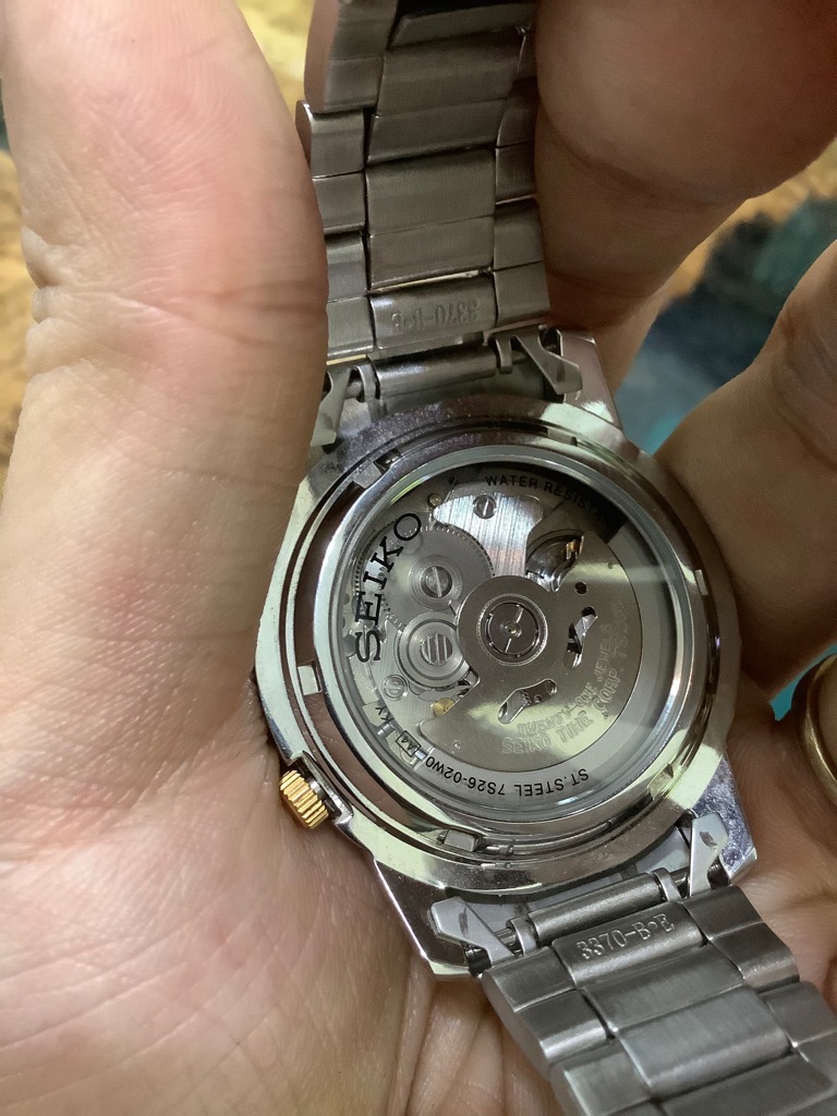 35f30a5f-5ee4-44f7-adb6-c90b89a21182