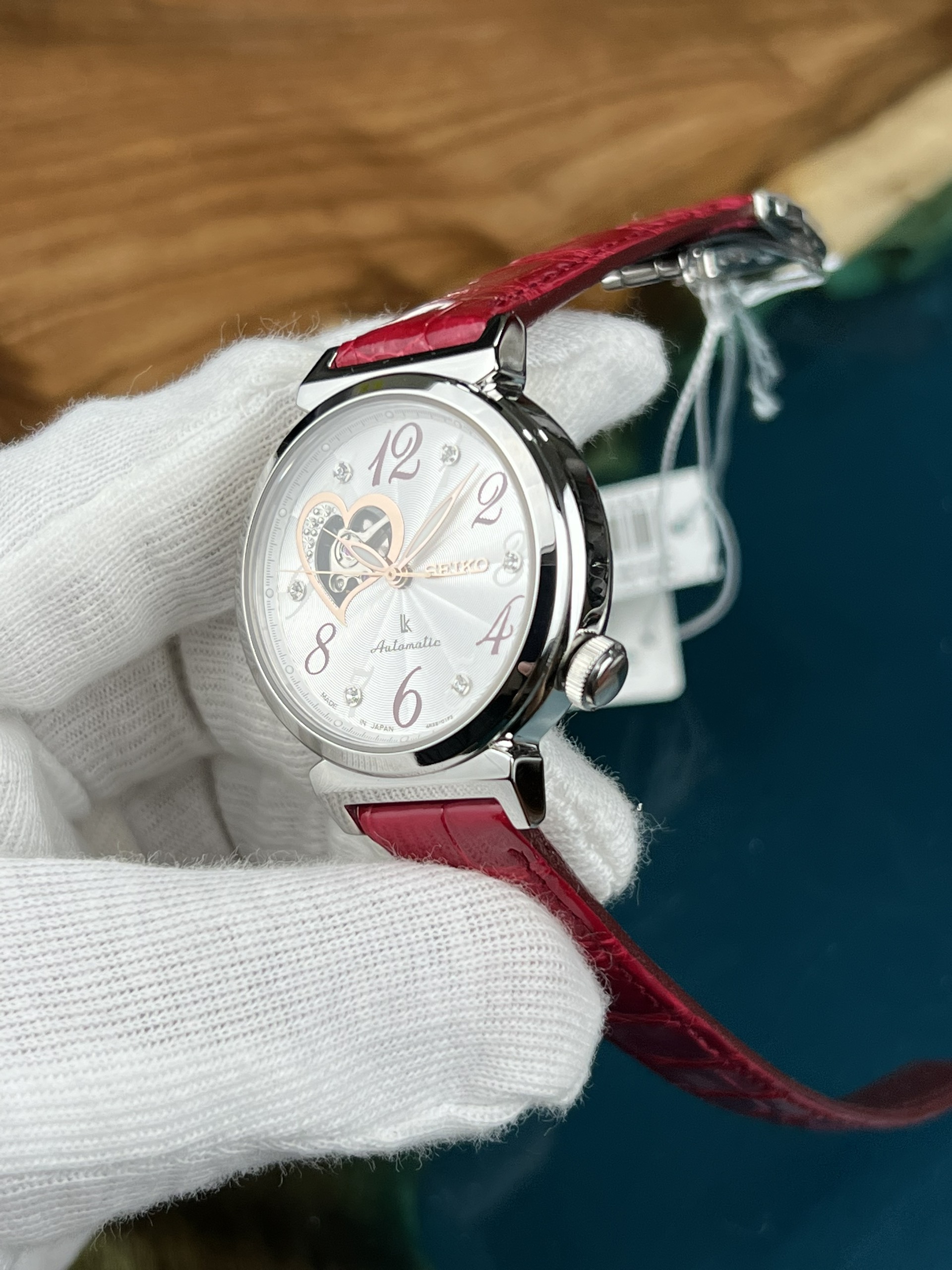 3aa673fc751ea040e1e4cb2bca8a69ae-6c9a5b36-2c31-4b49-baca-1a560a40db95