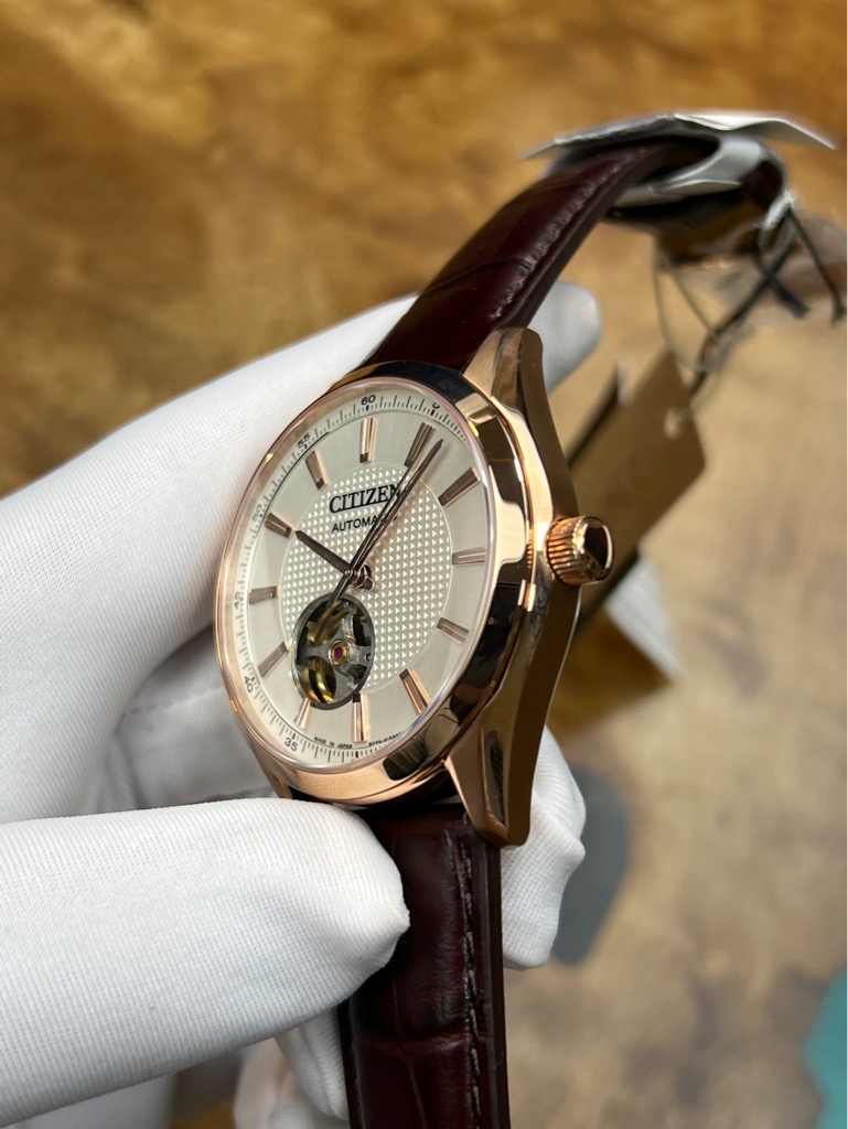 3c3ae214-3fb4-4dfb-b139-6f0f5ee6f172-5073ac07-2fd9-4ecc-90e1-fc3481eb7611-93912f35-0f1c-4795-b114-6f1bd838991f