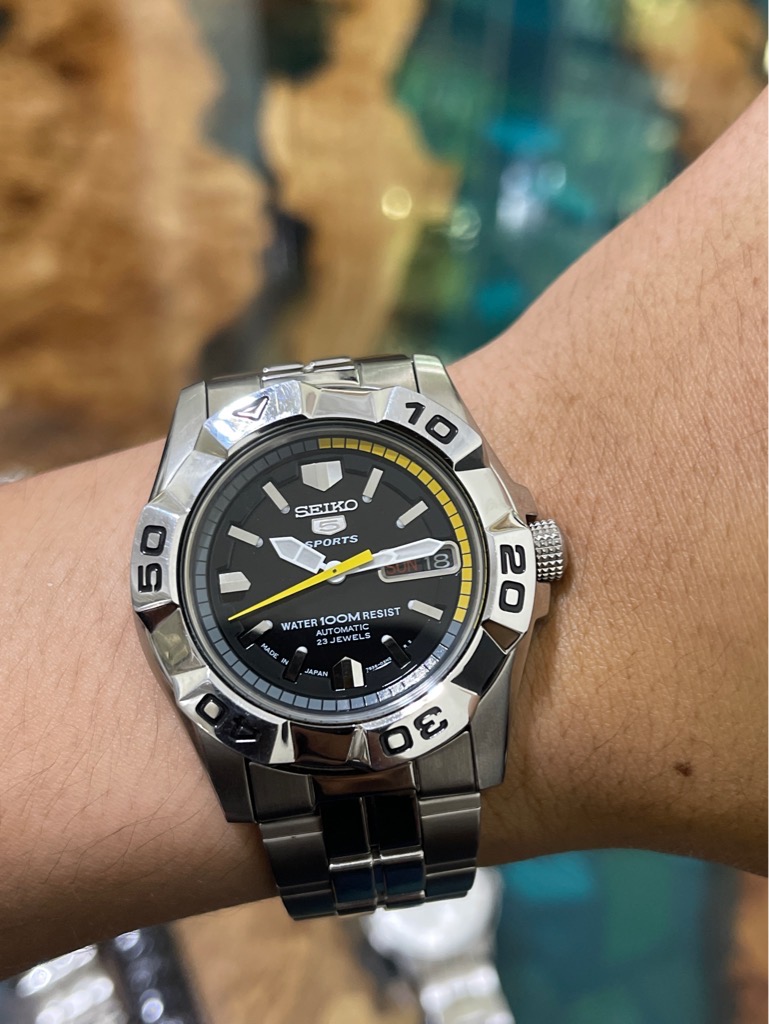 3d04060d-e7b9-440d-9554-6cec19d0c5cf