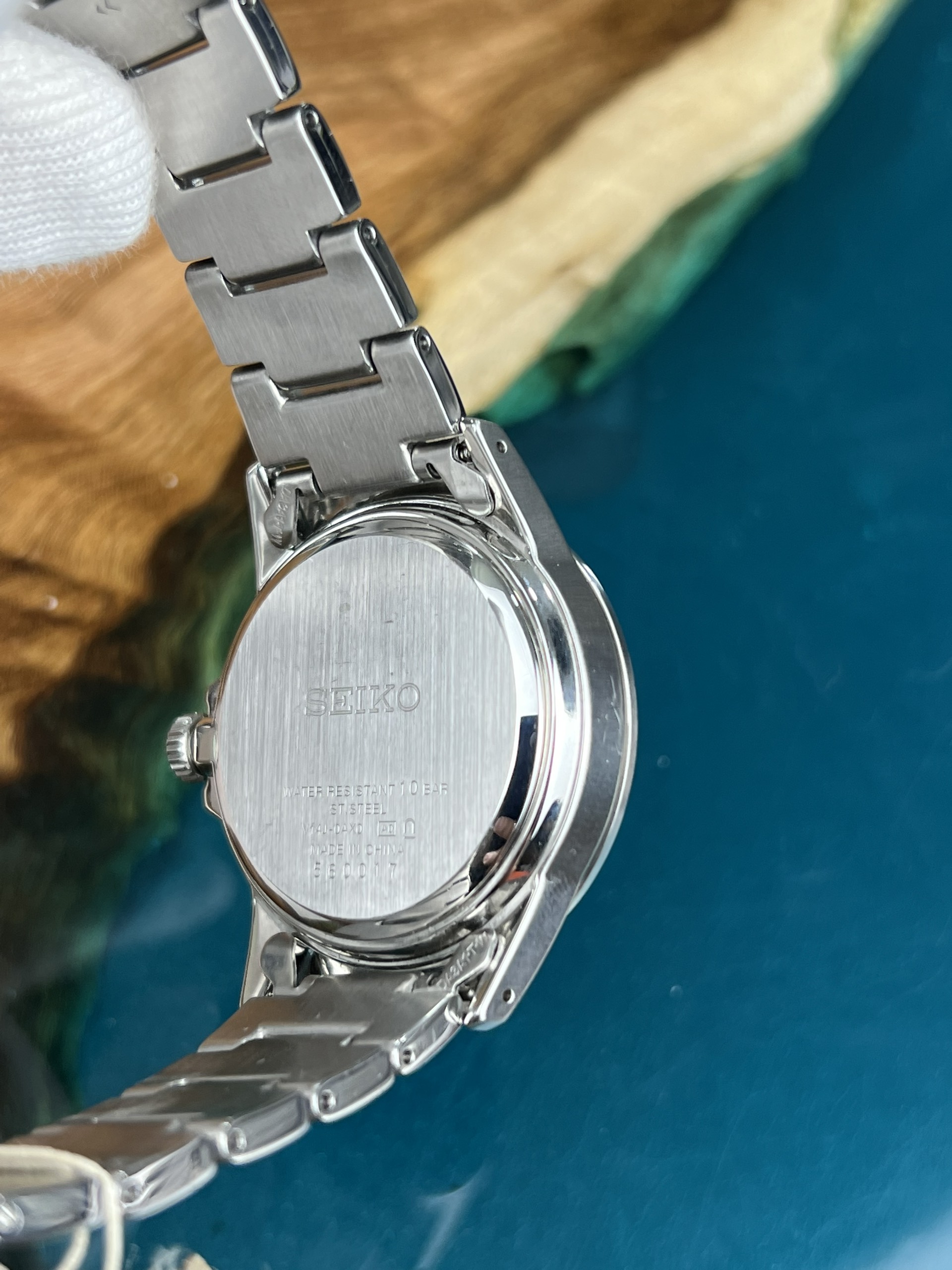 4-3565714b-0b12-42f1-a835-26b75fd40580