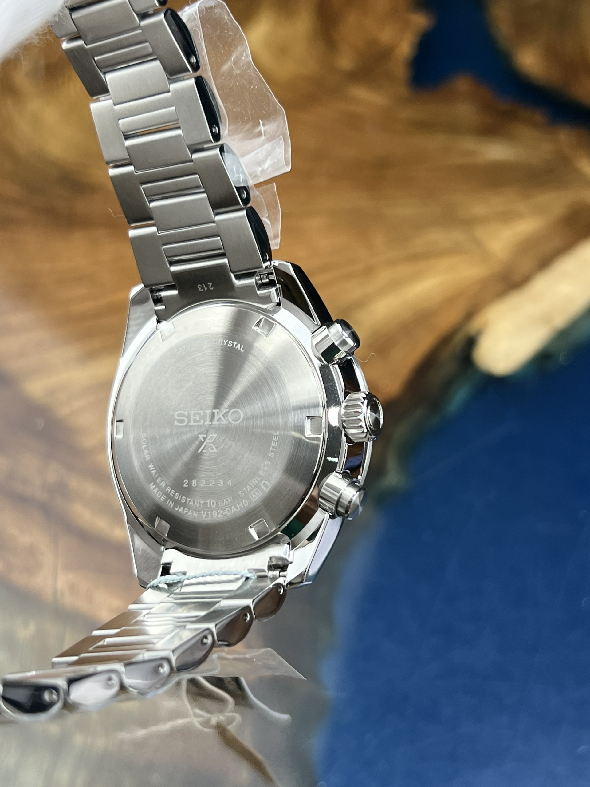 4-46735b1d-d3a6-4b99-b478-20f643f749a2