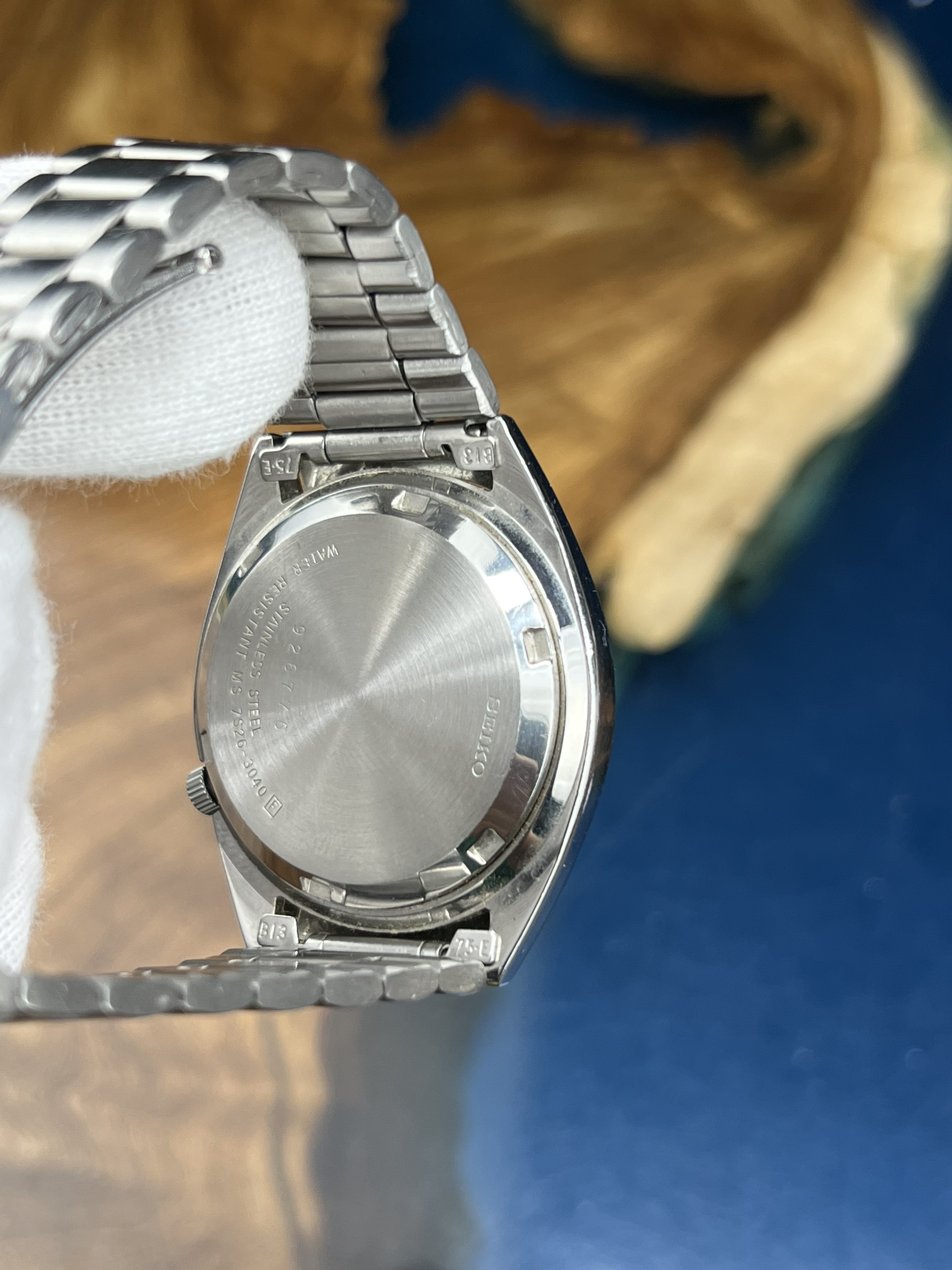 4-48d344bb-ed97-4a4f-9cd2-2be459be0ce1