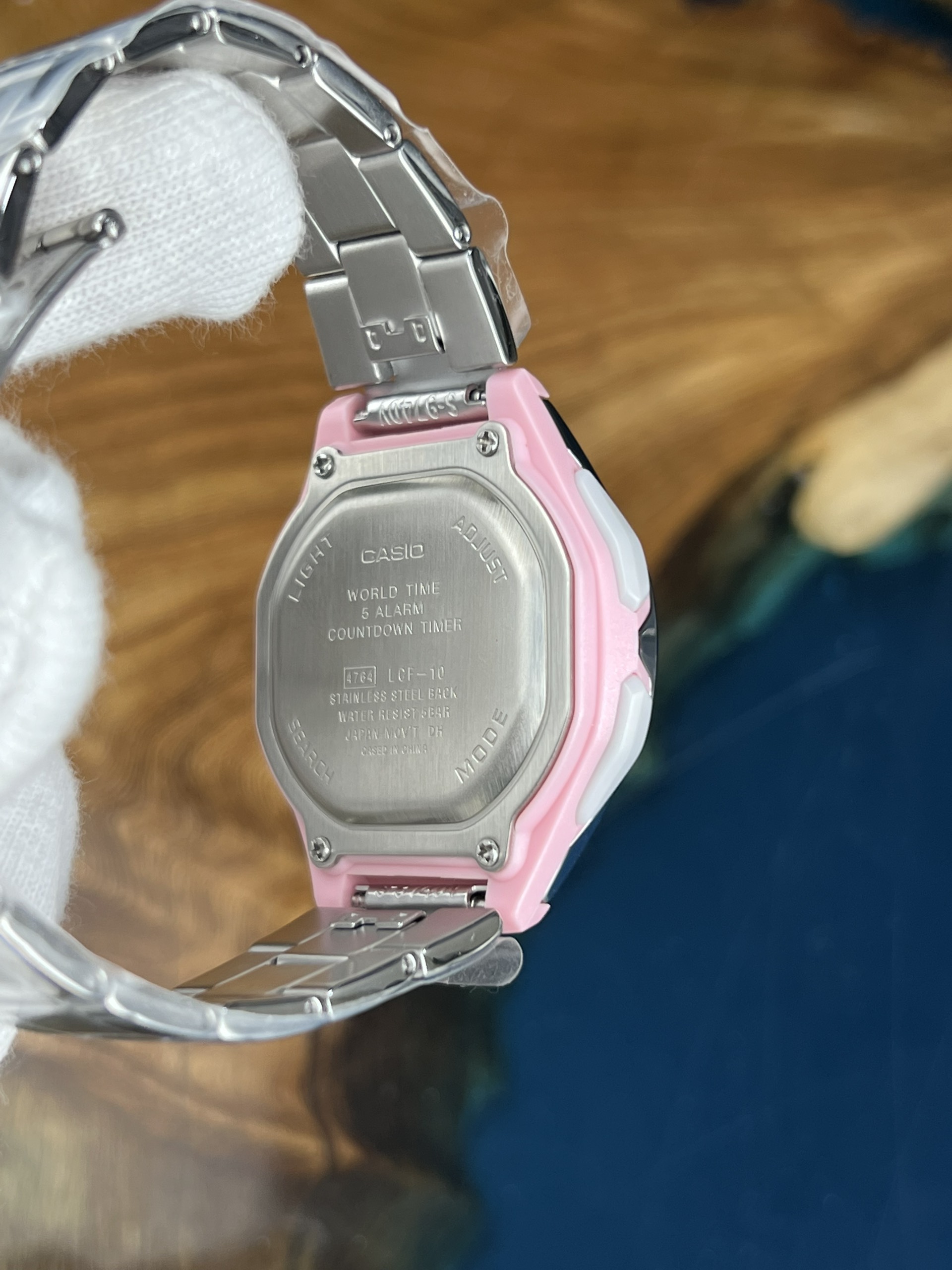 4-4a296d66-be65-4afa-bebe-de99c3d1be4b-811b188d-5532-48f6-8e9d-788fb280eba8