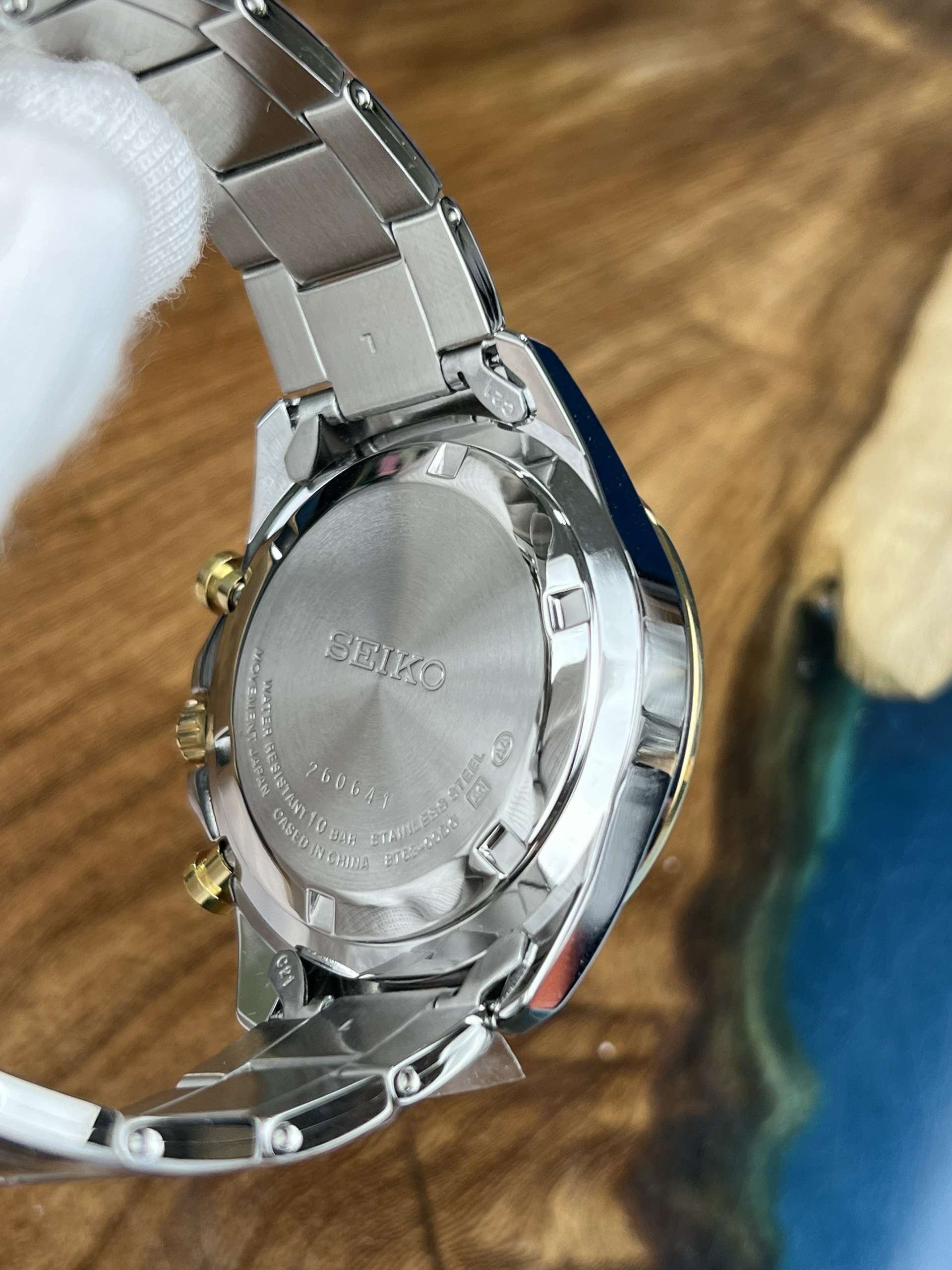 4-4ca96414-6def-4ccb-8373-9e32a0c0bc0d