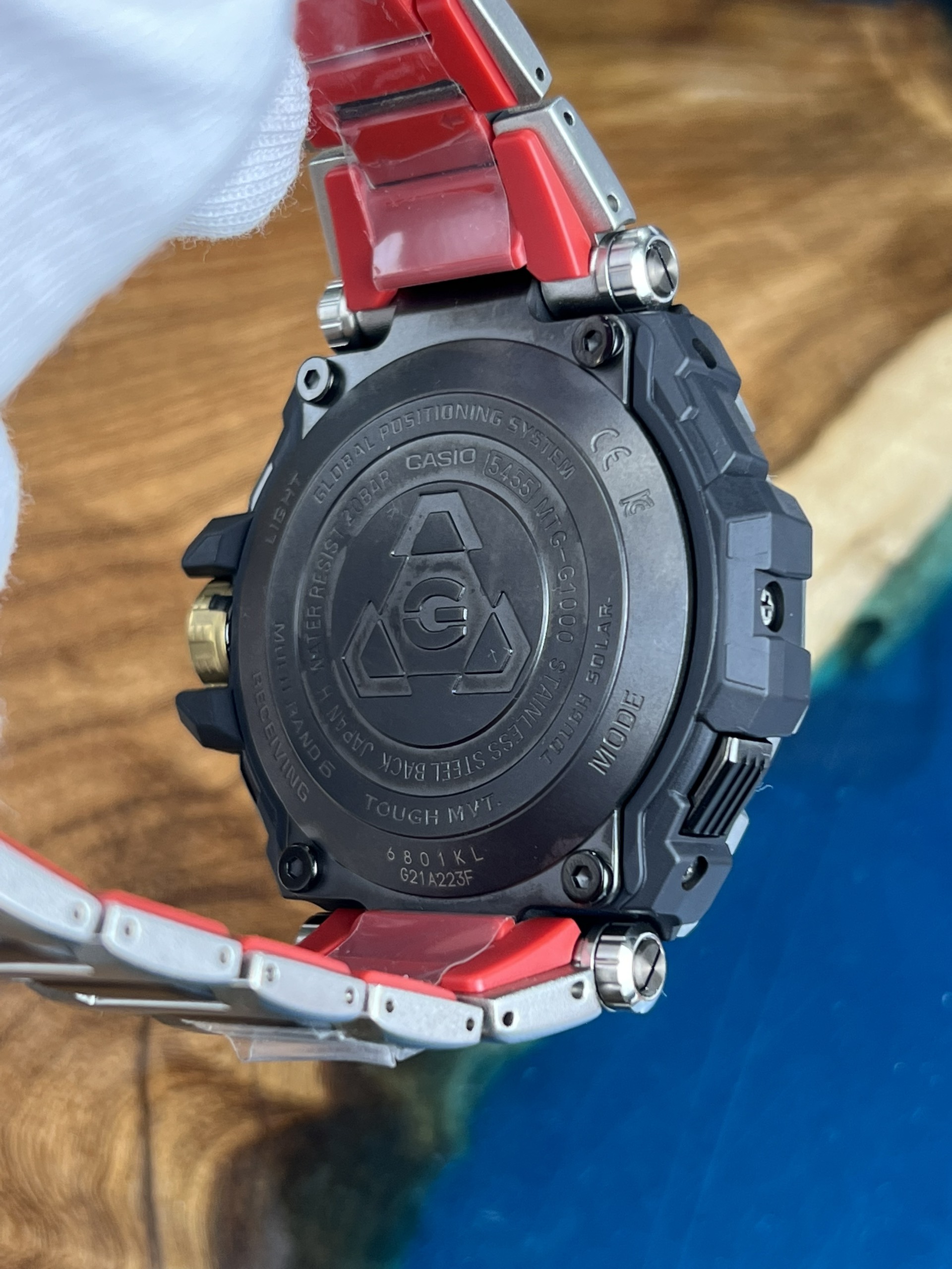 4-58501616-038f-4869-be9d-8945e2817717