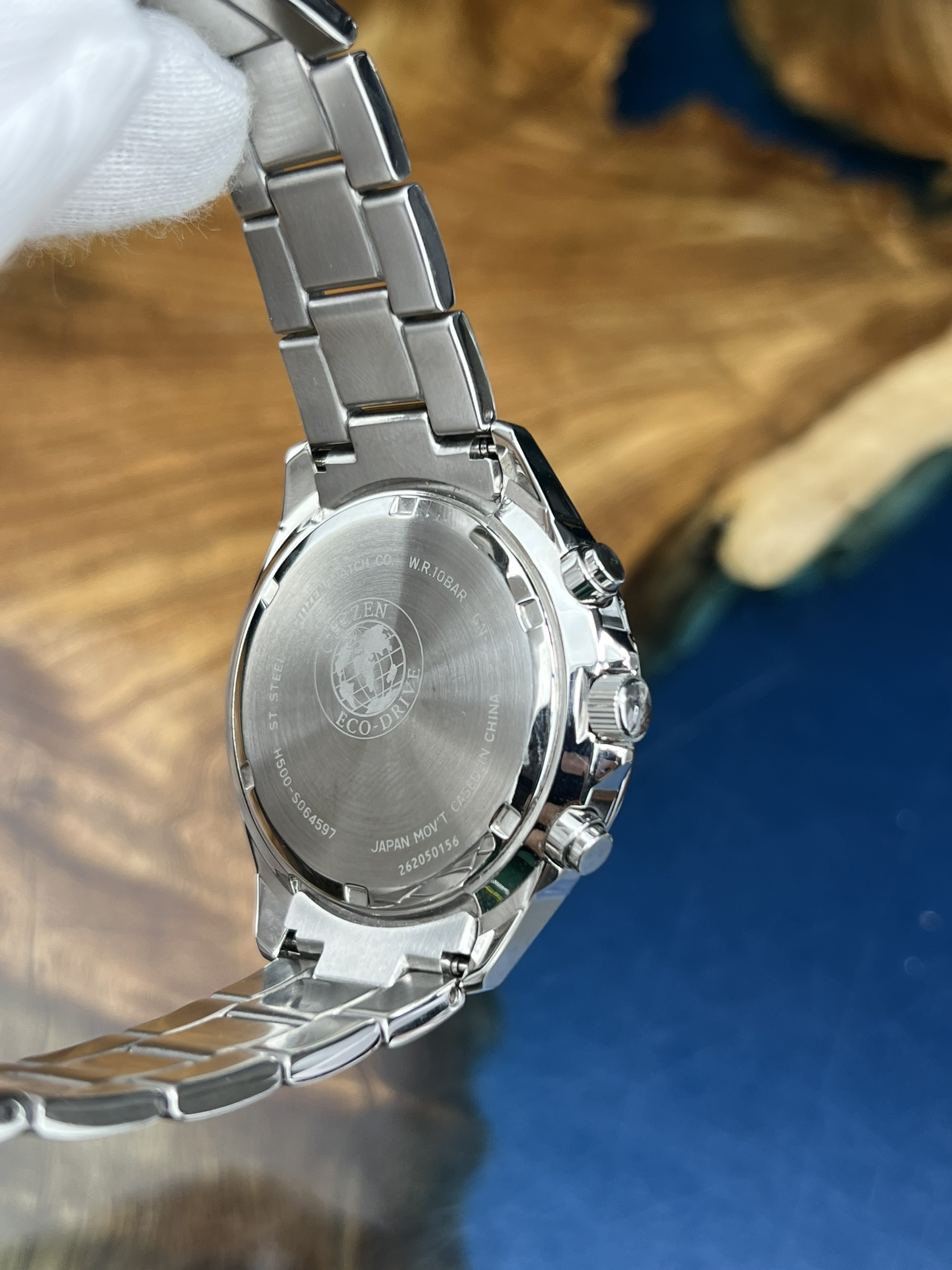 4-6d70df5f-d9d2-455b-b7eb-da3e8c55a635